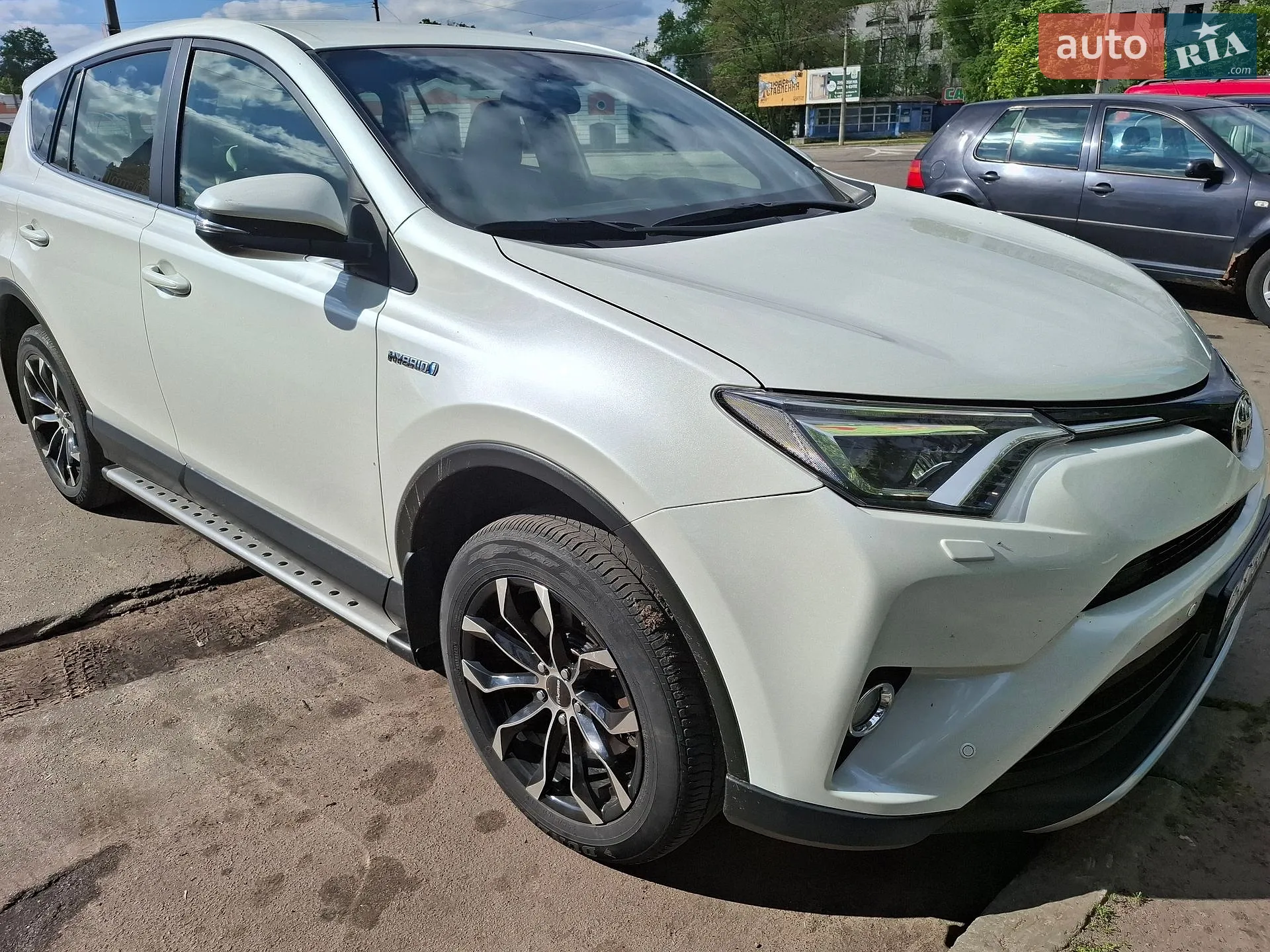 2017 Toyota RAV 4 - фото 1