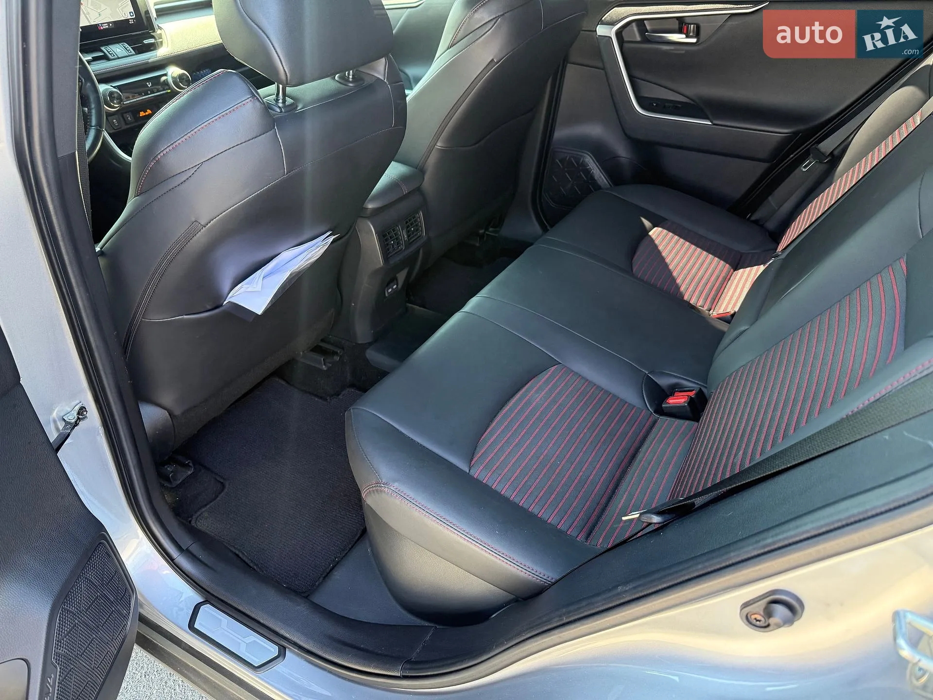 2023 Toyota RAV 4 - мініатюра 30
