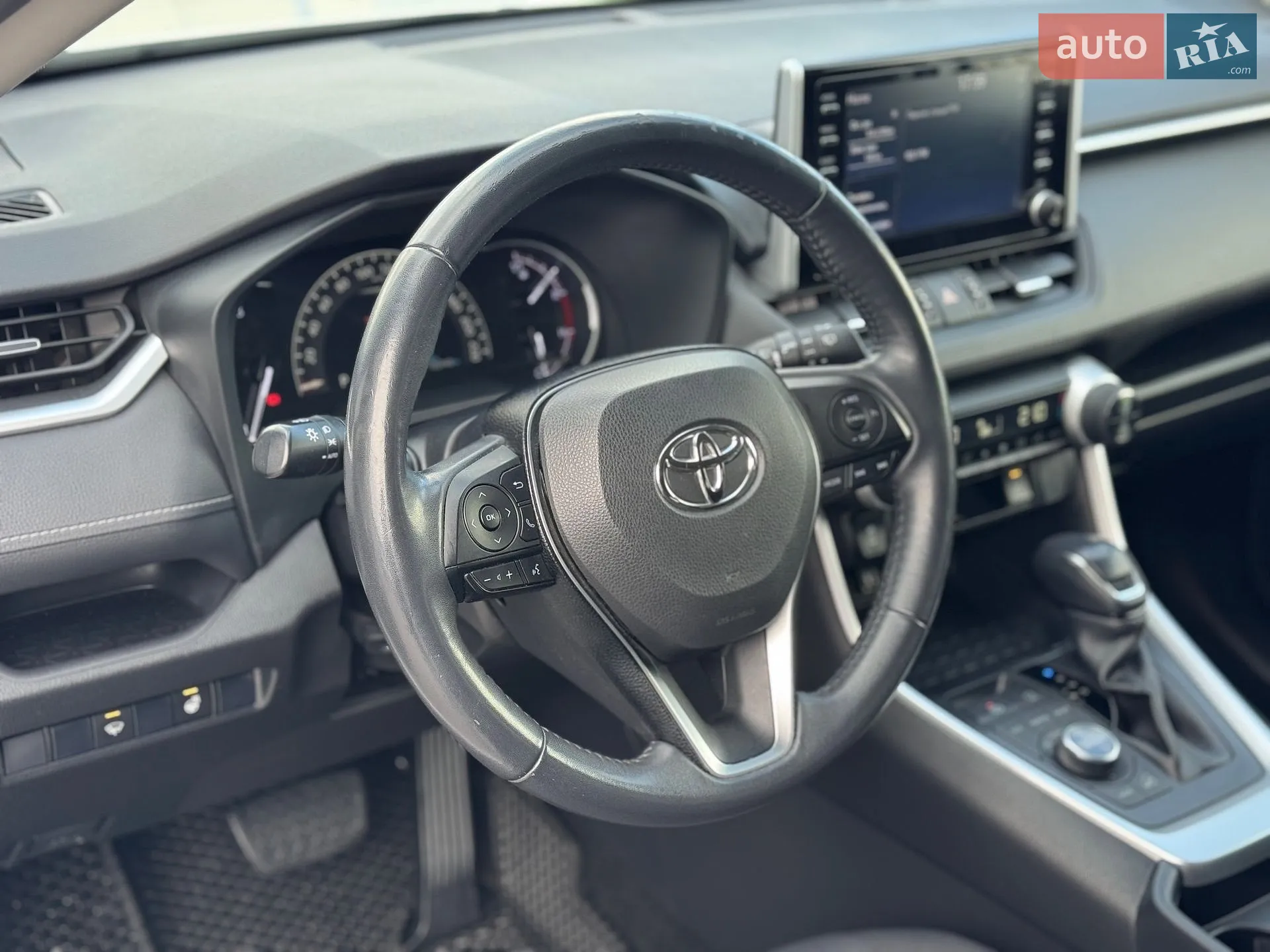 2019 Toyota RAV 4 - мініатюра 22