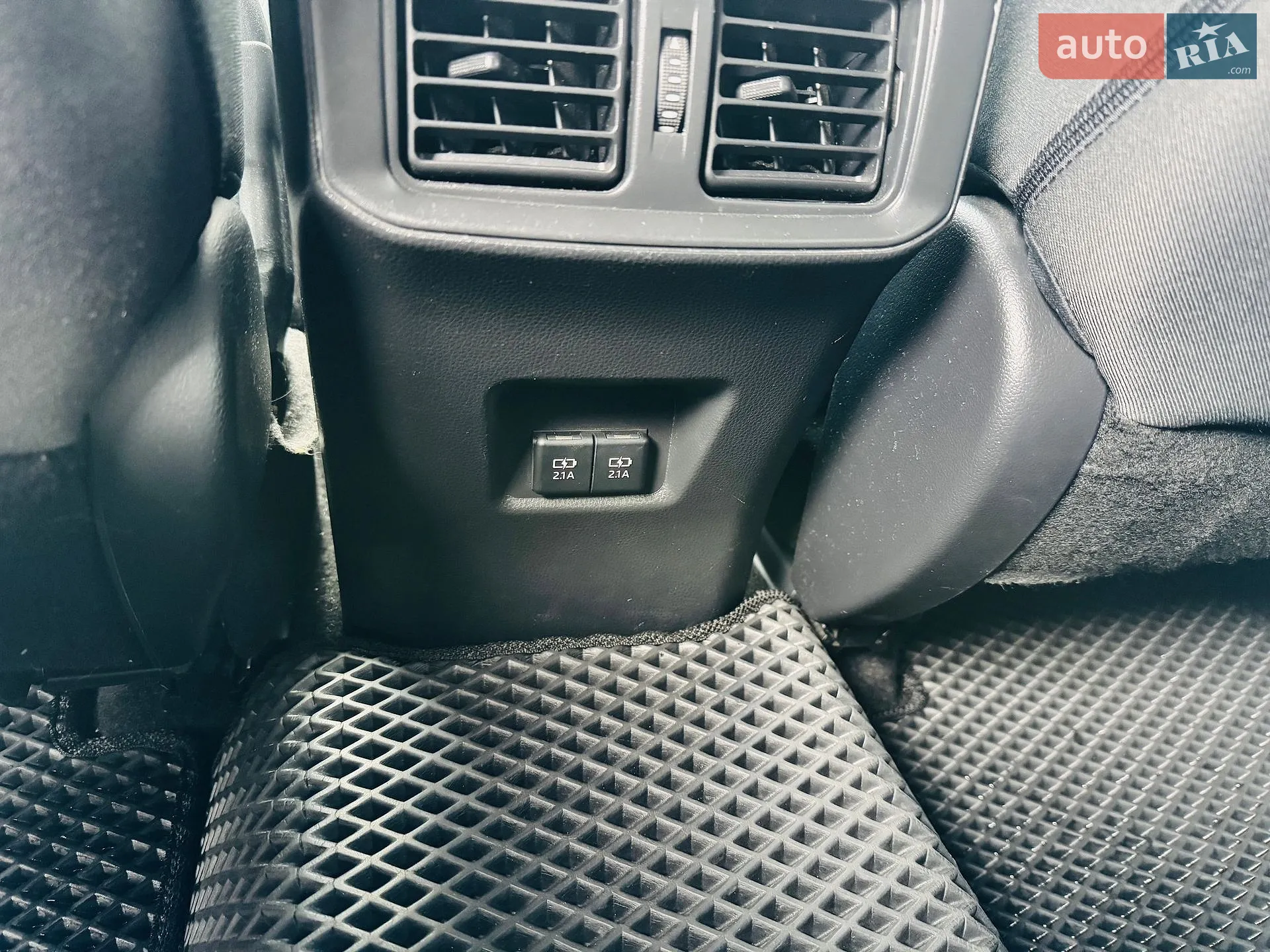 2019 Toyota RAV 4 - мініатюра 41
