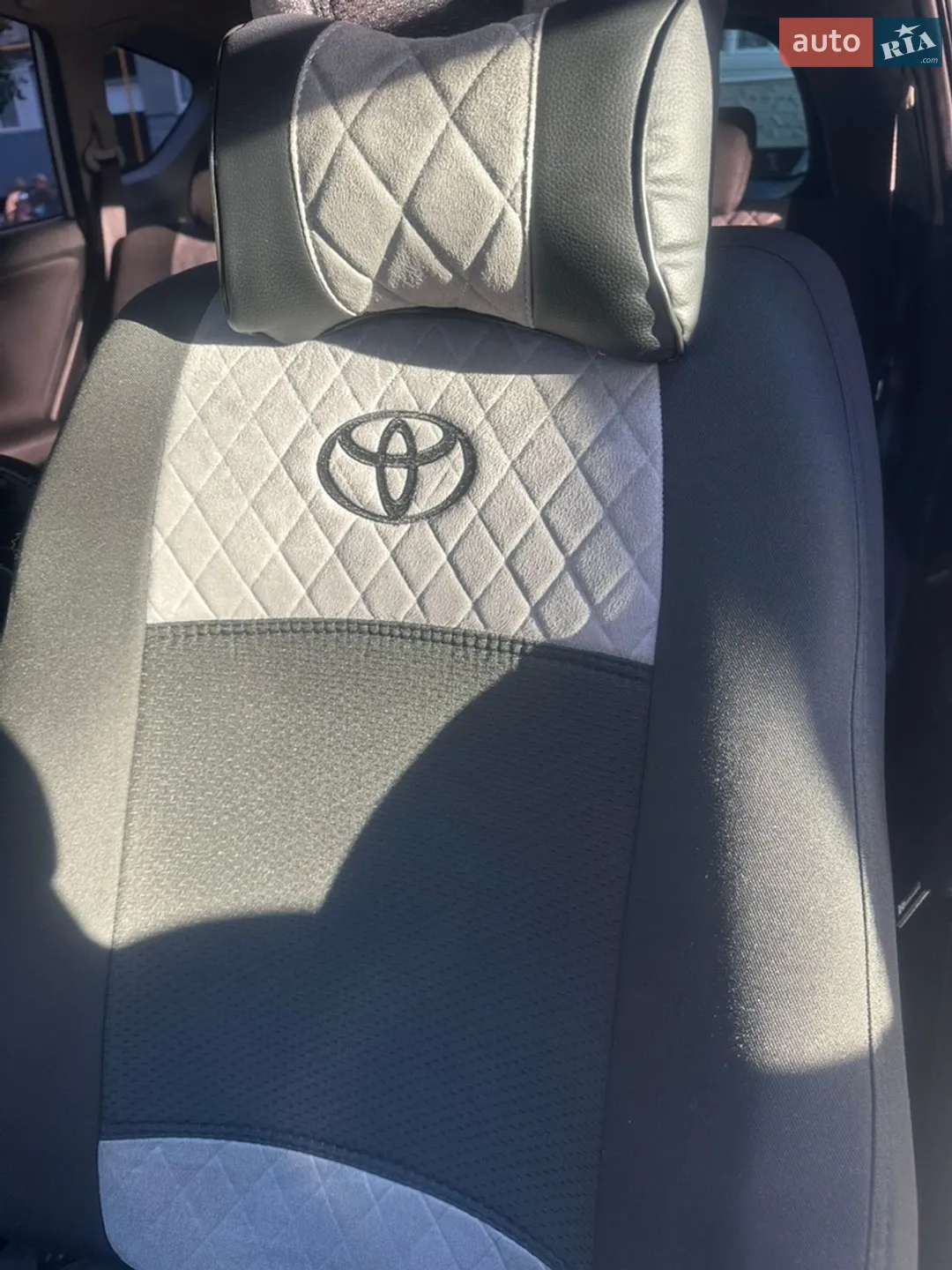 2018 Toyota RAV 4 - мініатюра 22