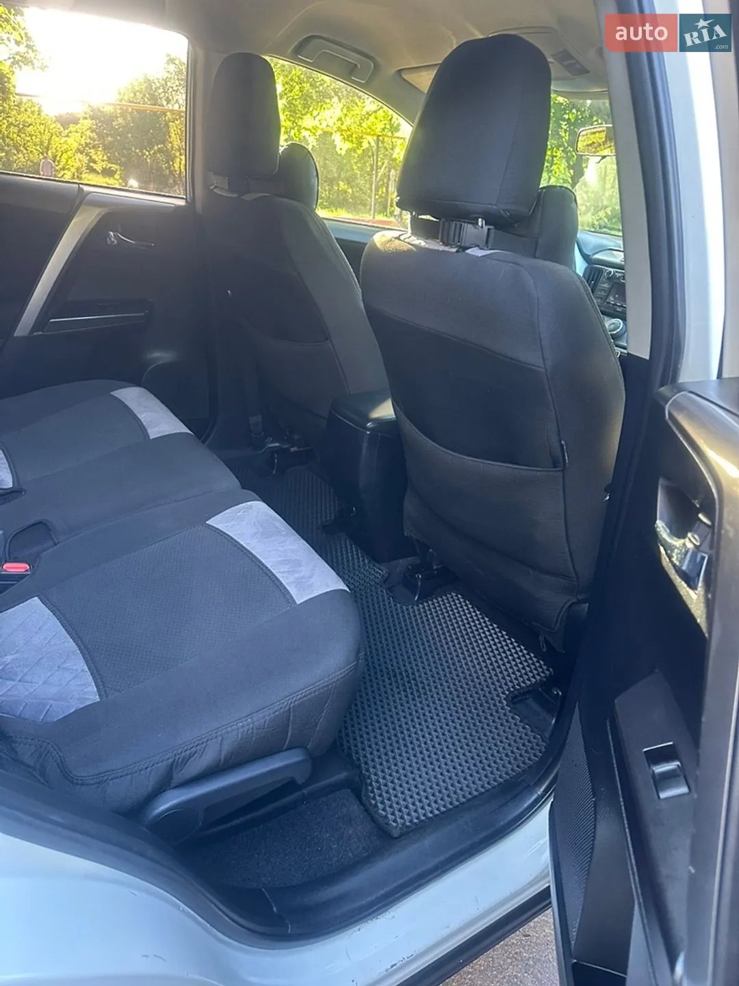 2018 Toyota RAV 4 - мініатюра 20