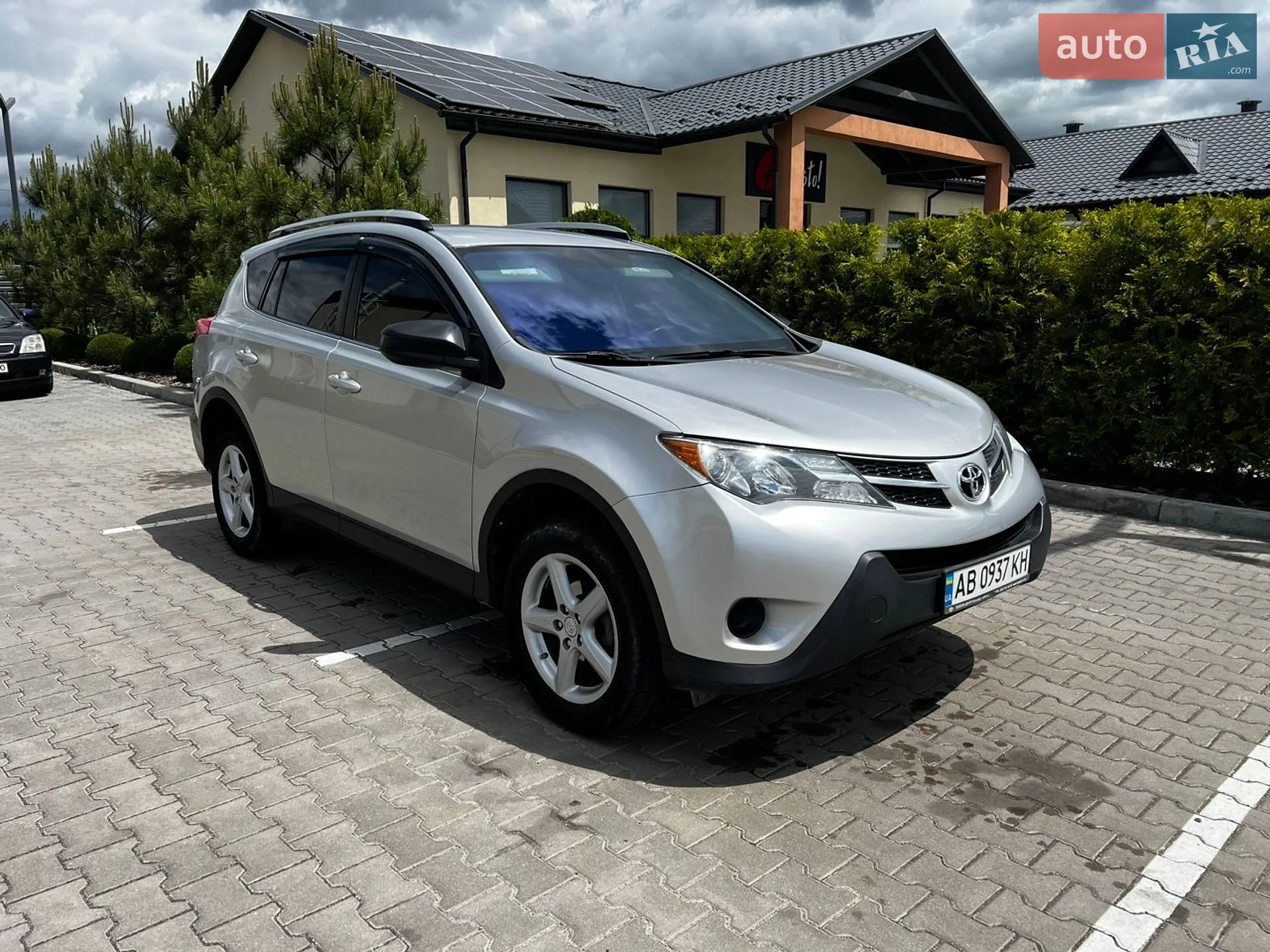 2015 Toyota RAV 4 - фото 1