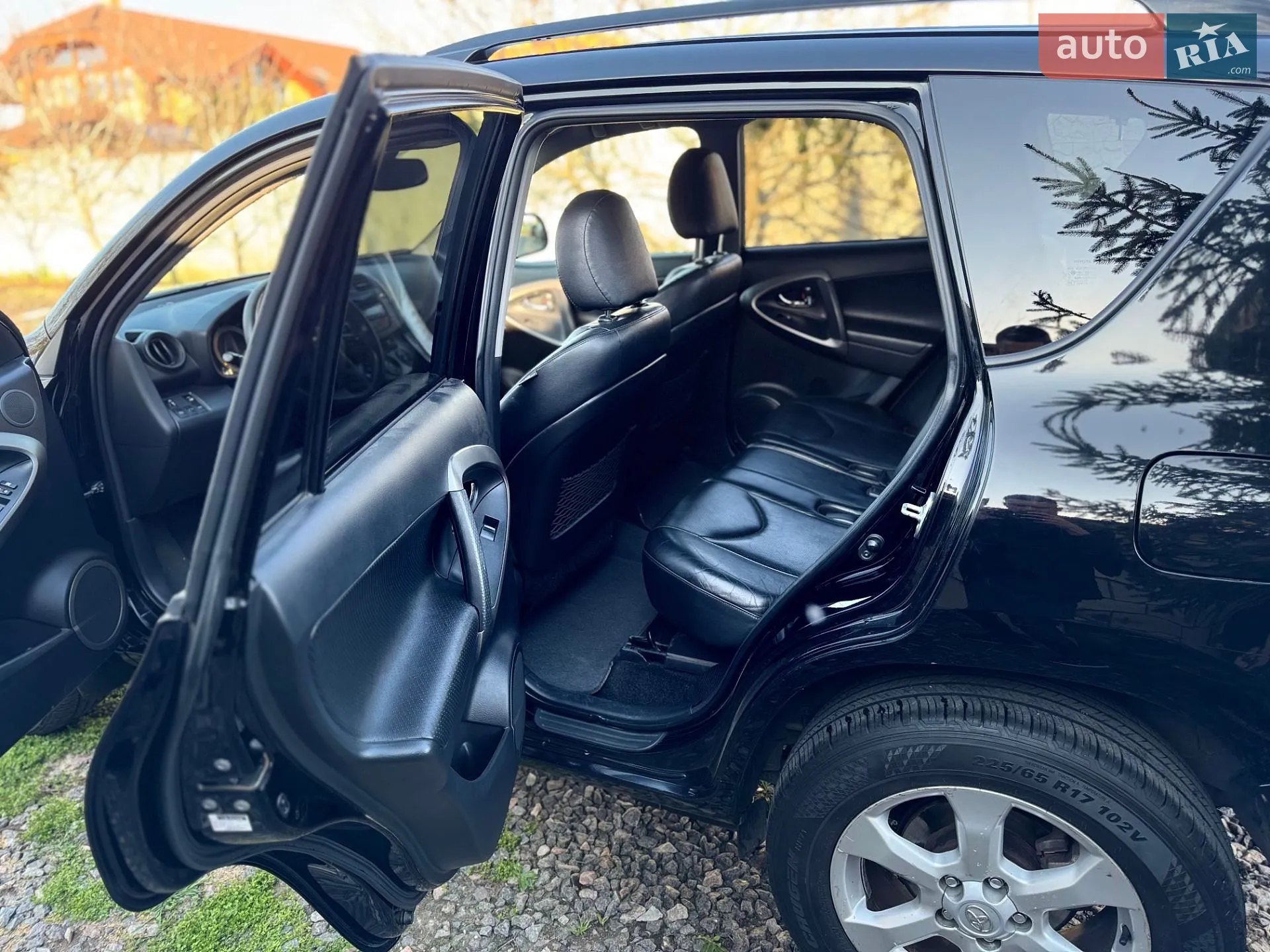2011 Toyota RAV 4 - мініатюра 16