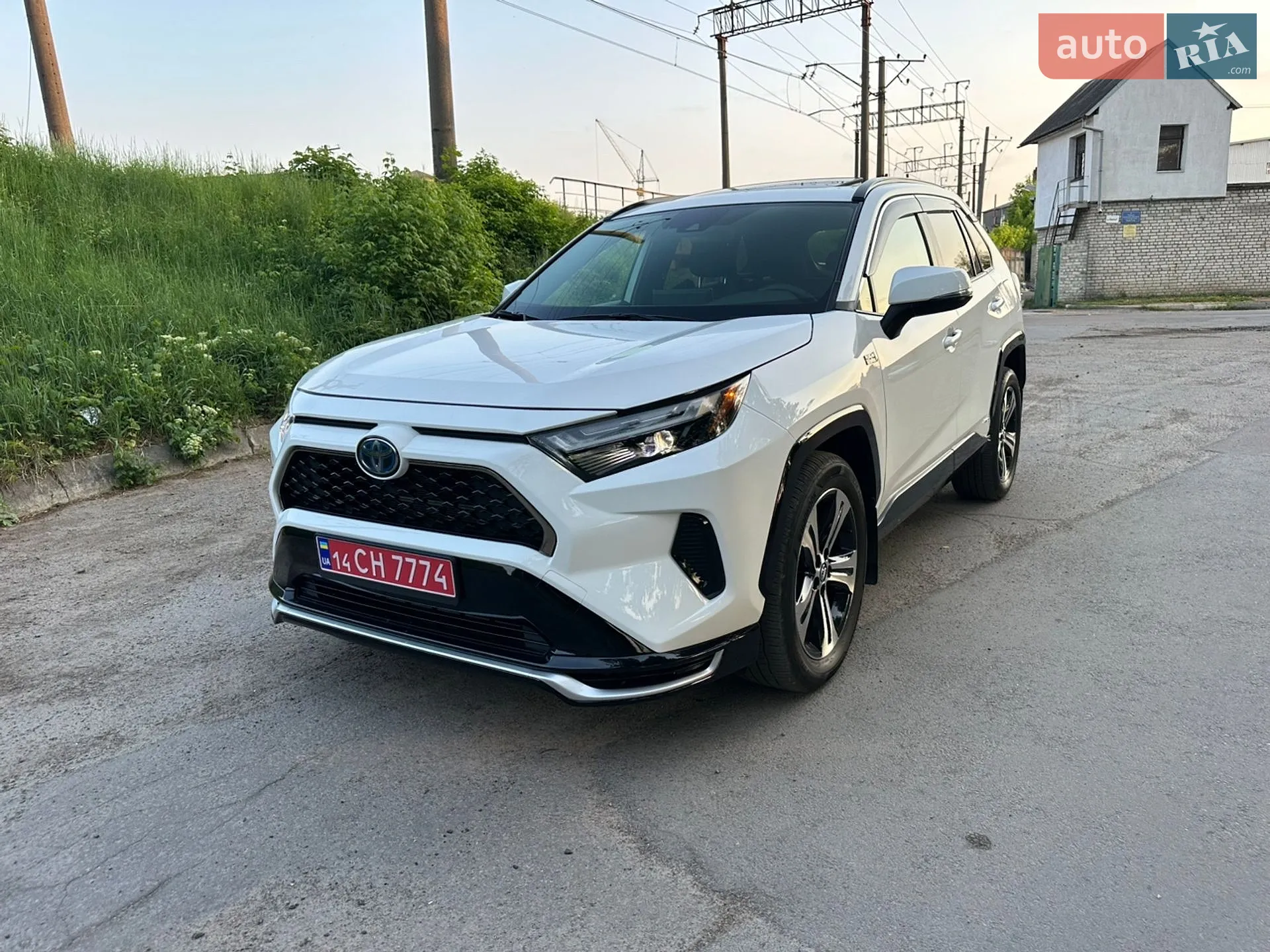 2023 Toyota RAV 4 - фото 1