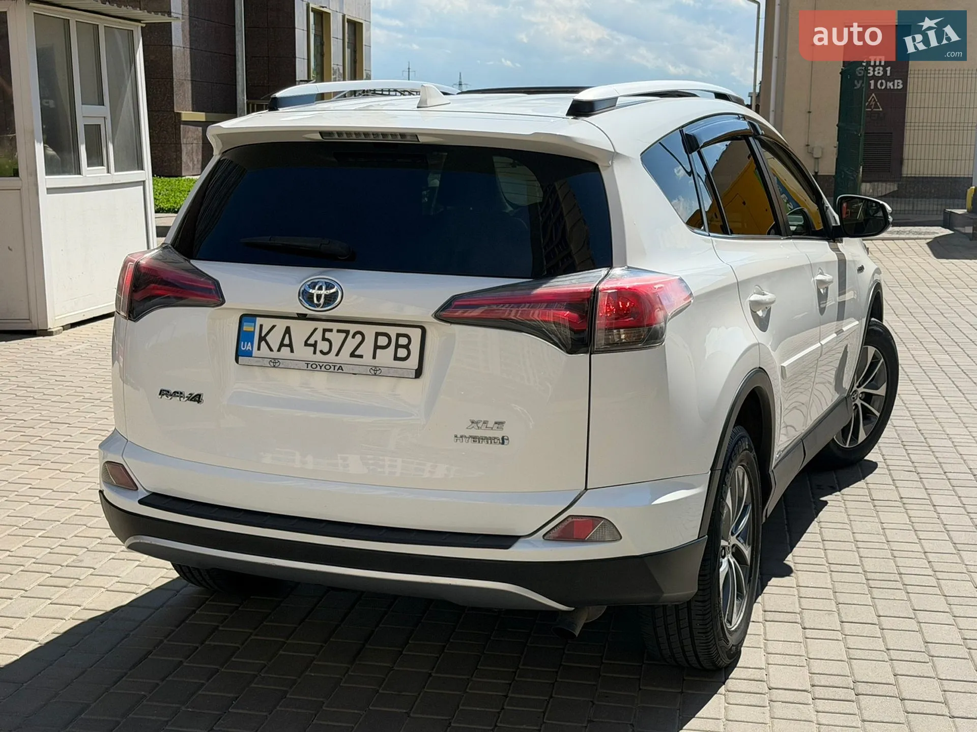 2016 Toyota RAV 4 - мініатюра 11