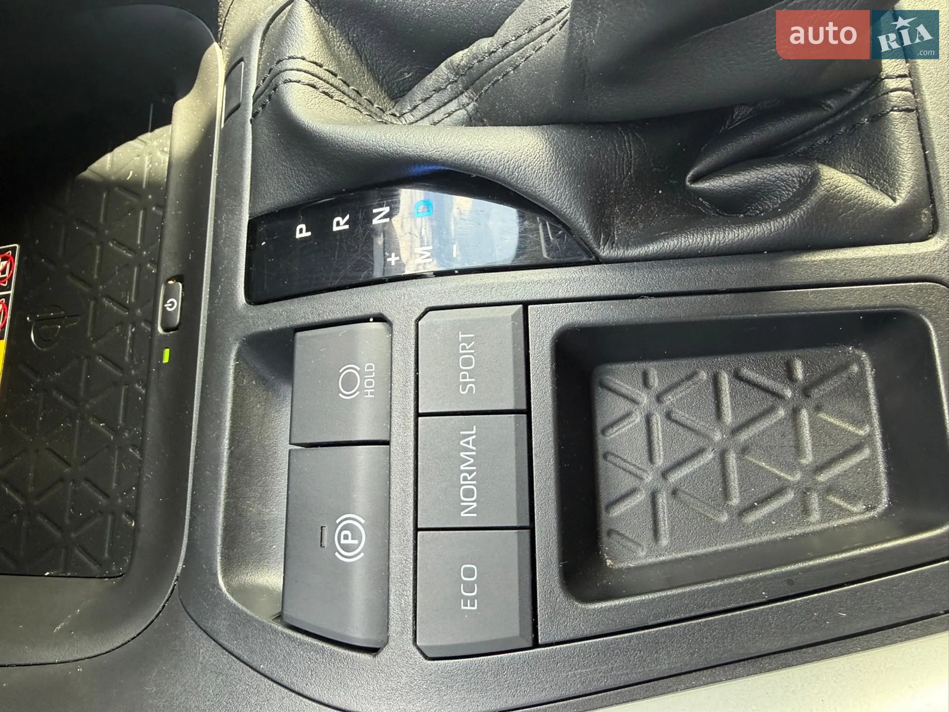 2022 Toyota RAV 4 - мініатюра 39