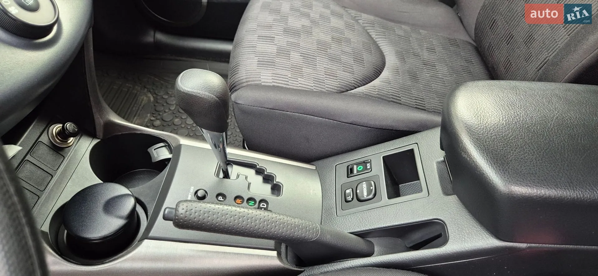 2012 Toyota RAV 4 - мініатюра 25