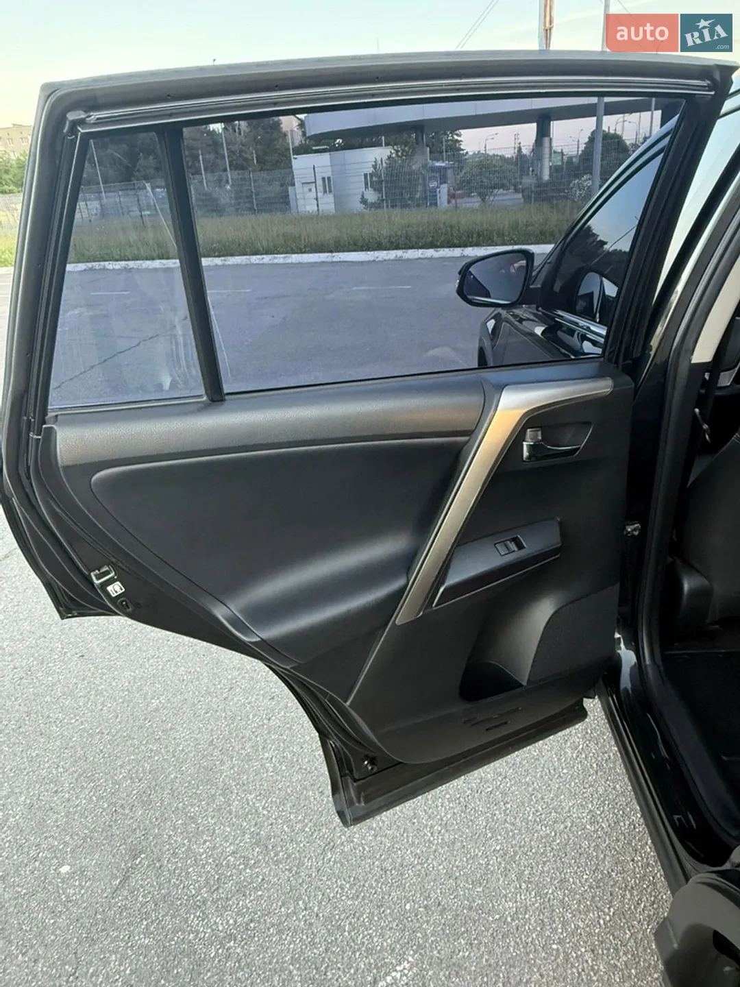 2017 Toyota RAV 4 - мініатюра 33
