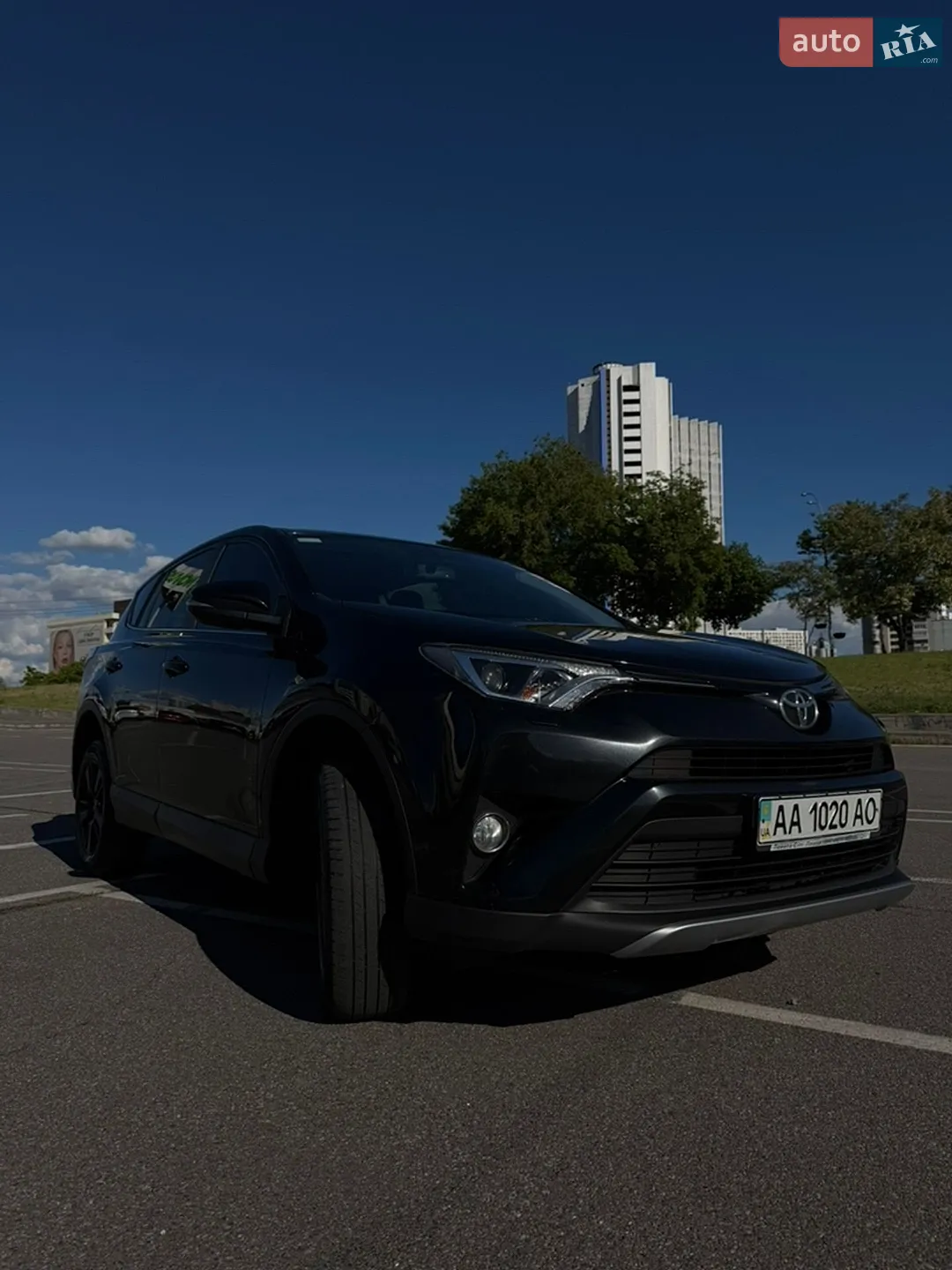 2017 Toyota RAV 4 - мініатюра 6