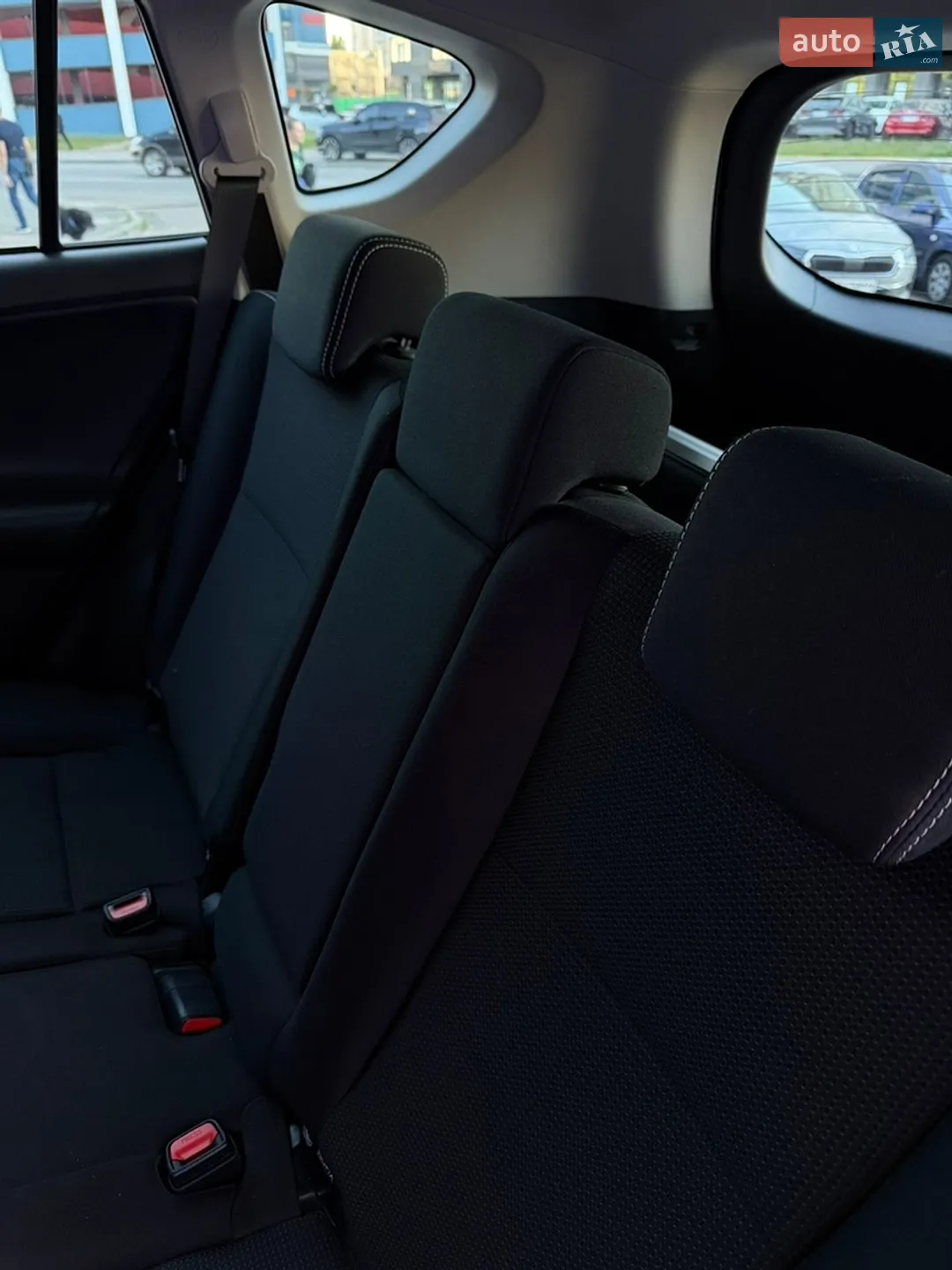 2017 Toyota RAV 4 - мініатюра 46