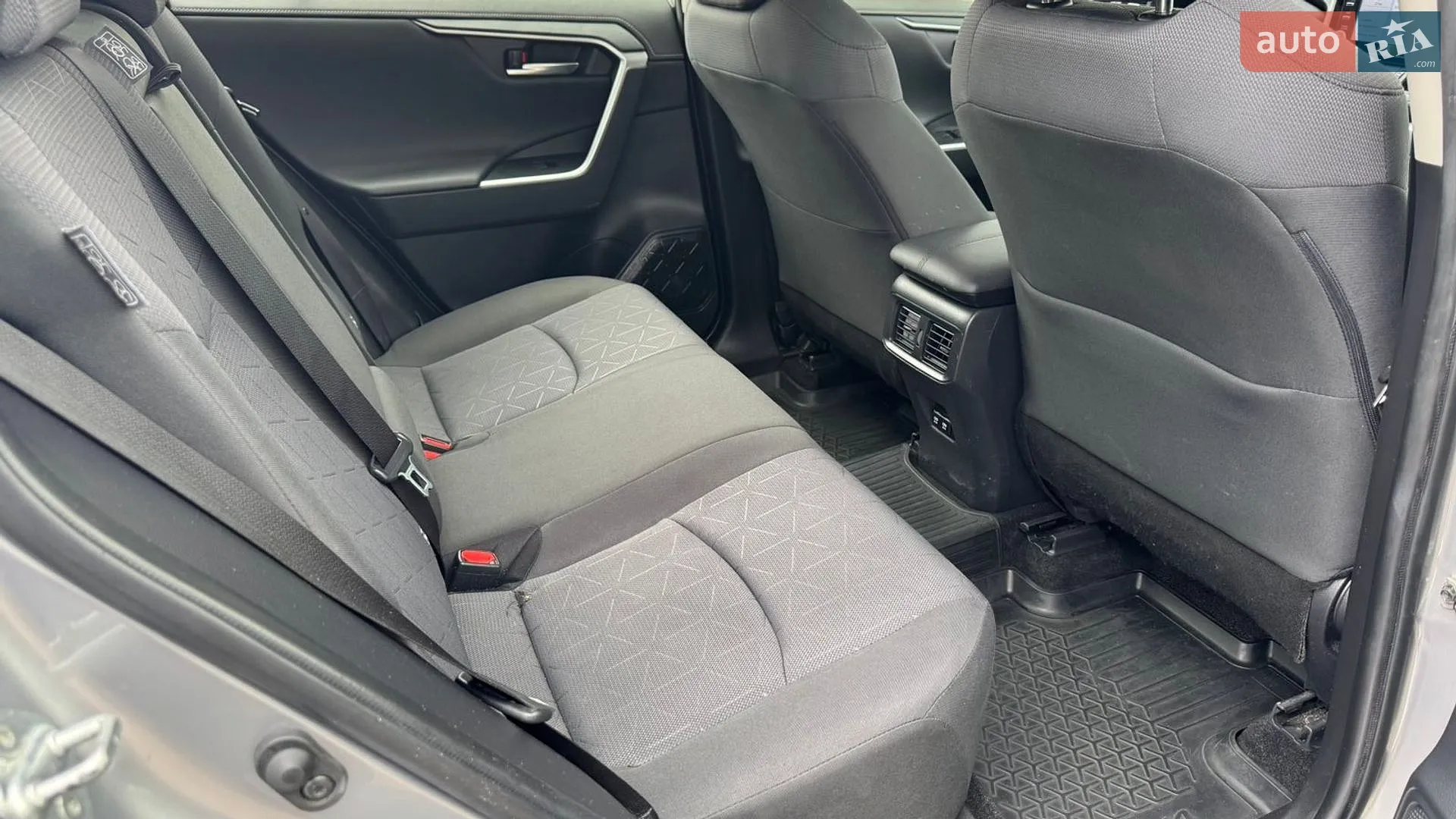 2019 Toyota RAV 4 - мініатюра 7