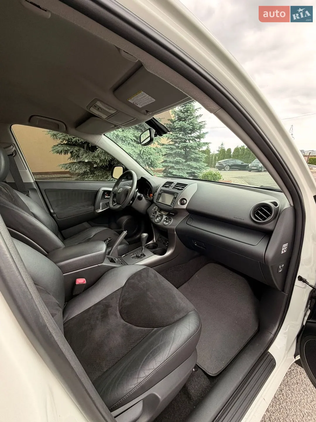 2012 Toyota RAV 4 - мініатюра 8