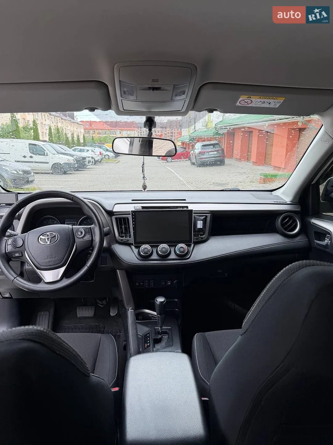 2017 Toyota RAV 4 - мініатюра 12