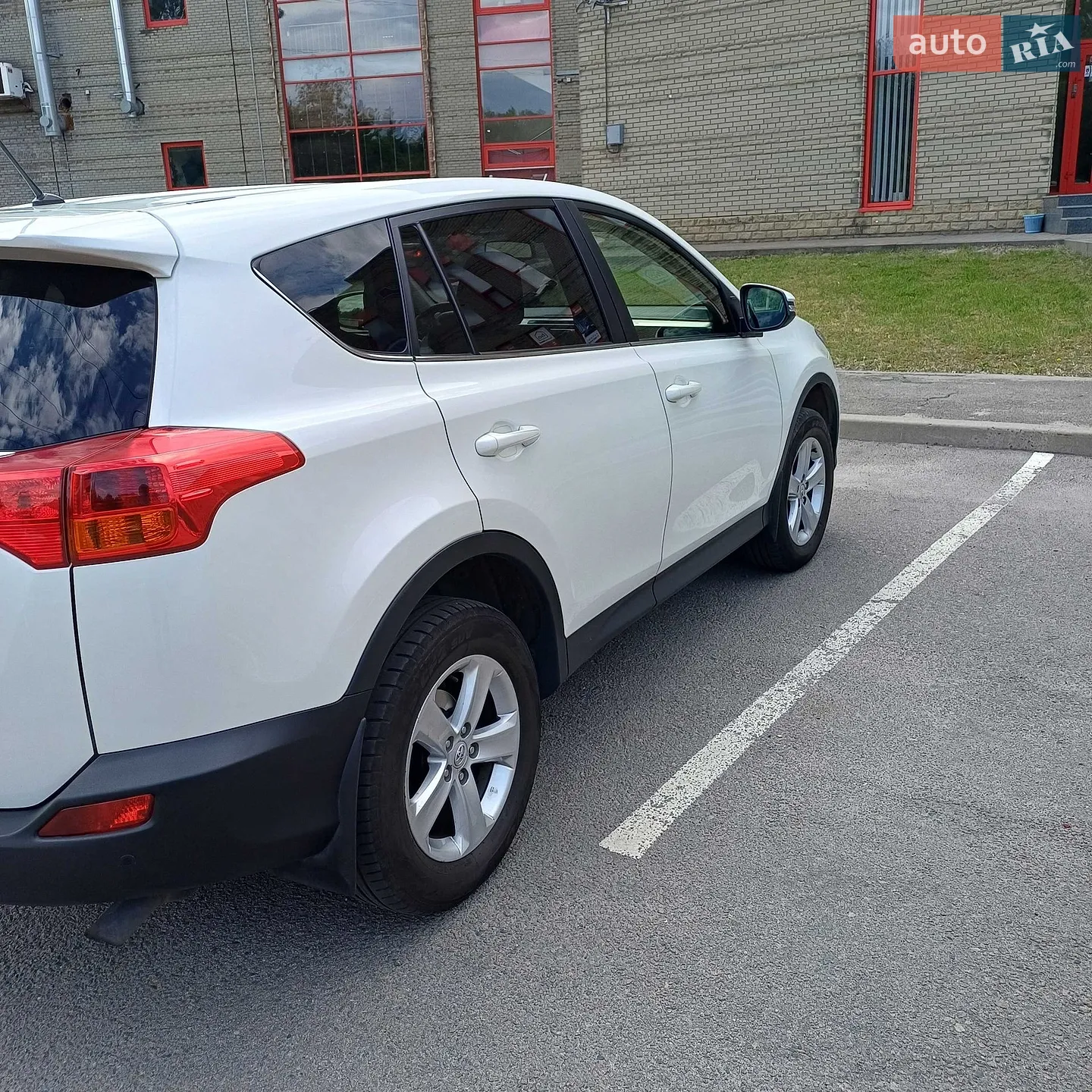 2013 Toyota RAV 4 - мініатюра 7