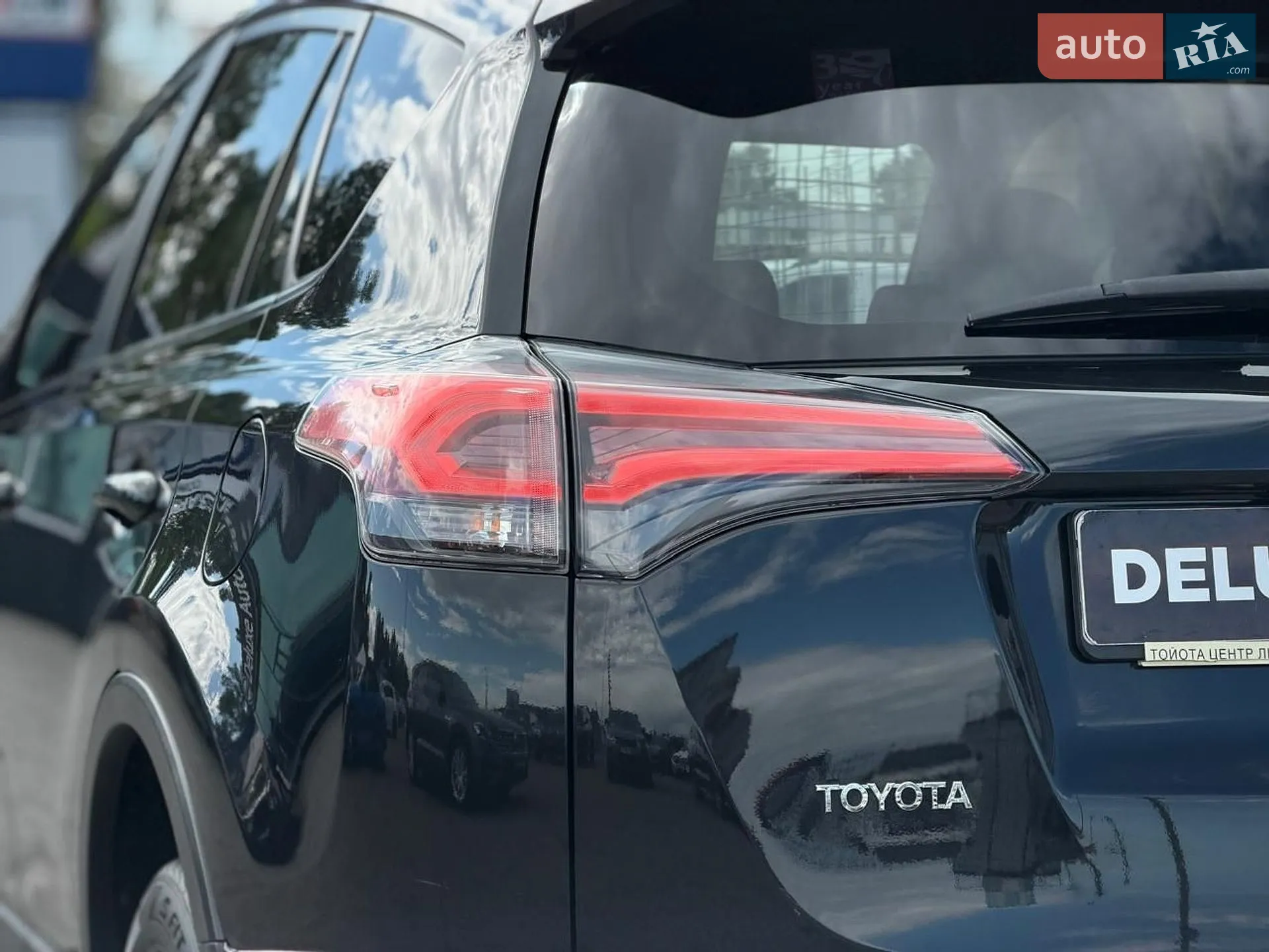 2018 Toyota RAV 4 - мініатюра 22