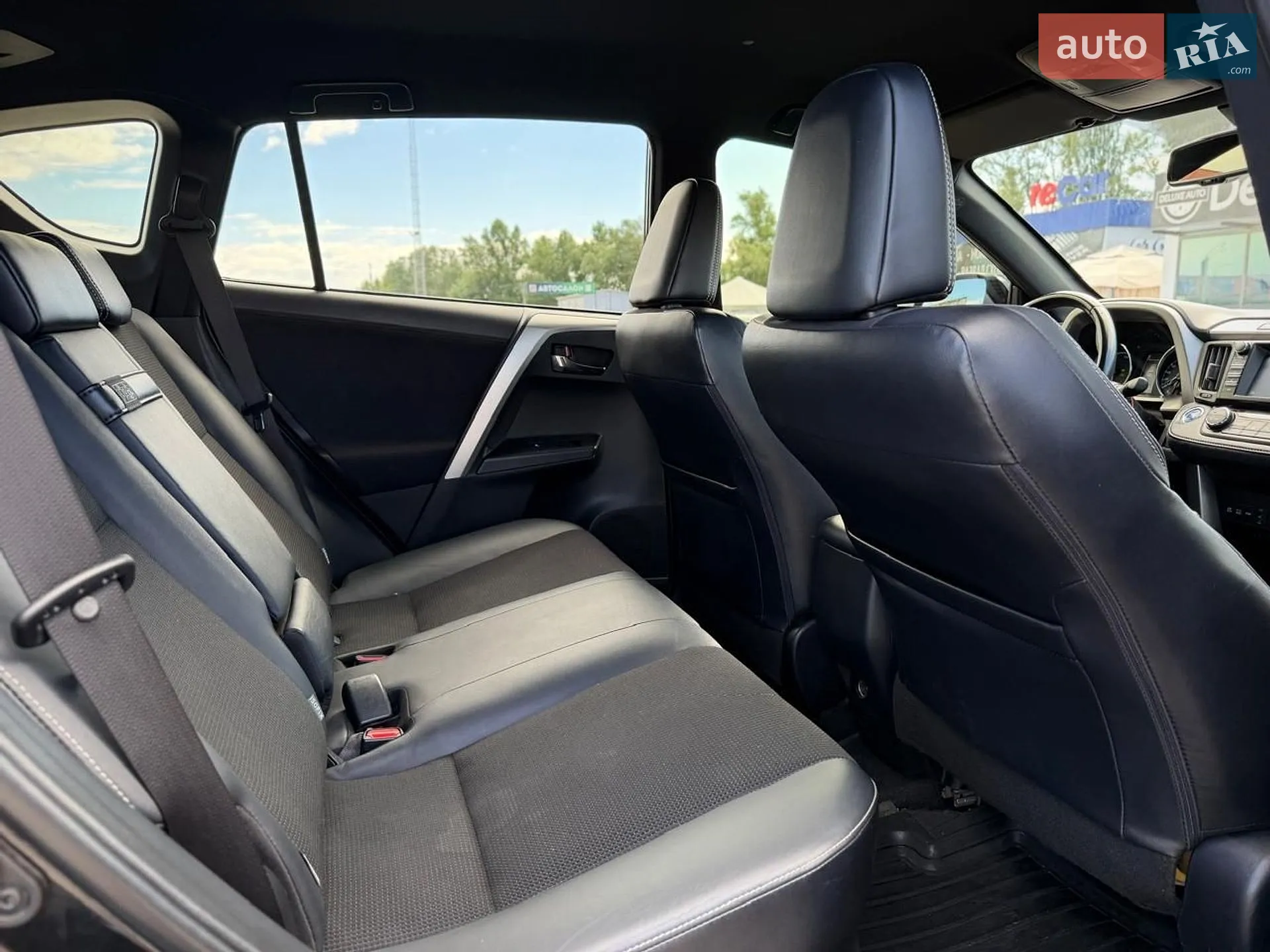2018 Toyota RAV 4 - мініатюра 75