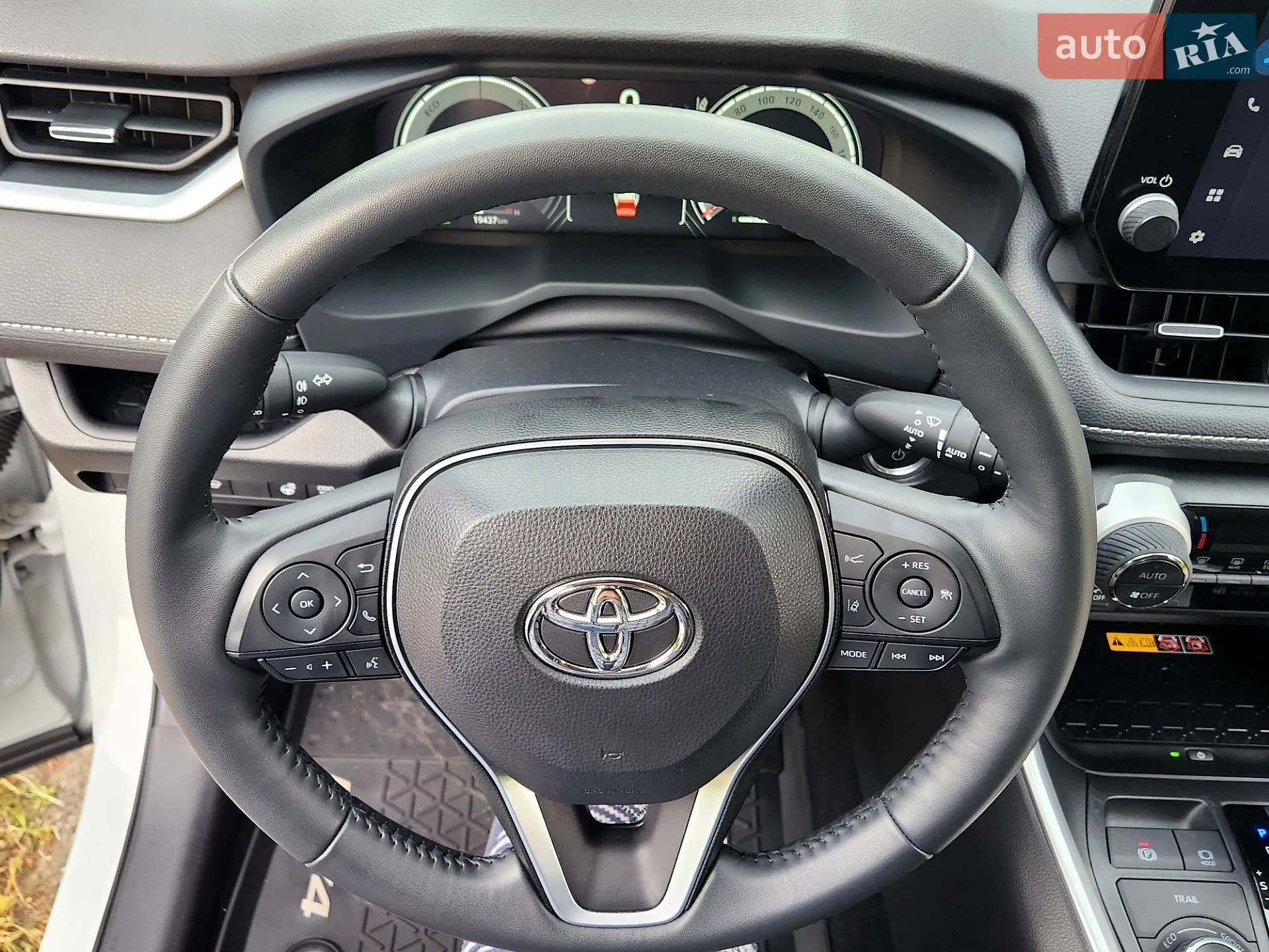 2024 Toyota RAV 4 - мініатюра 24