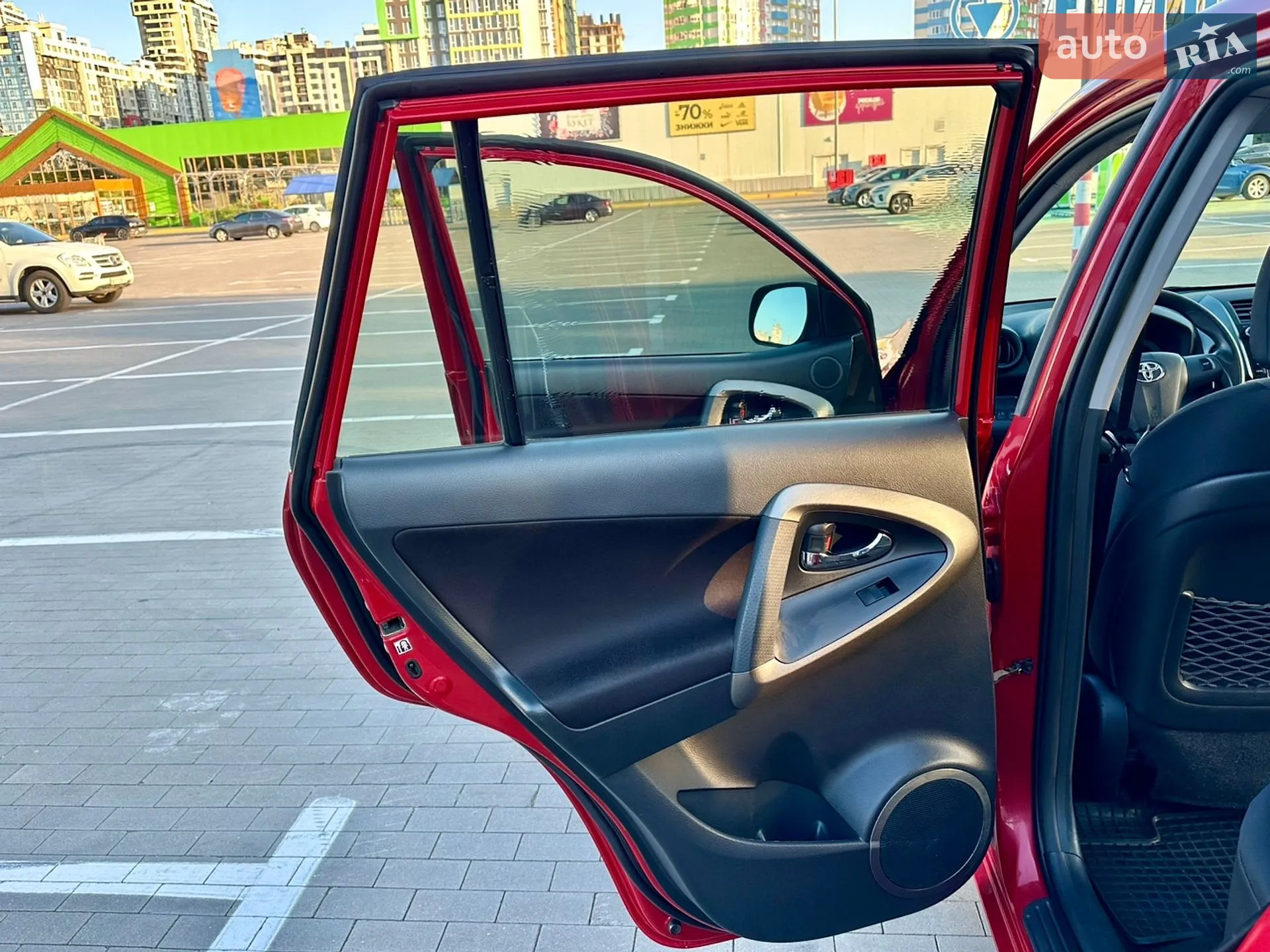 2012 Toyota RAV 4 - мініатюра 31