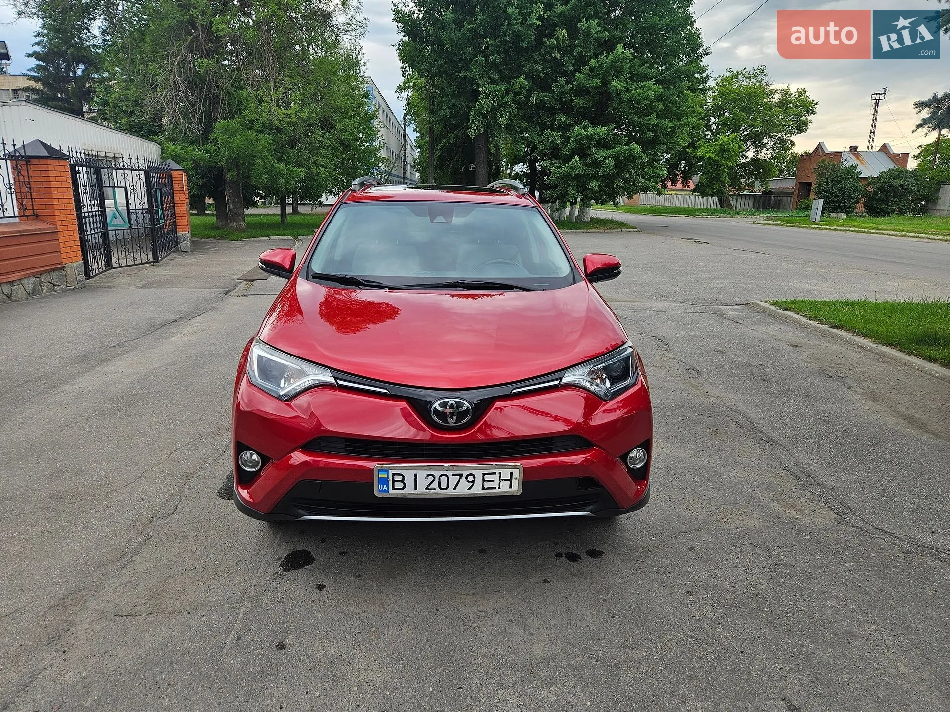 2016 Toyota RAV 4 - мініатюра 12