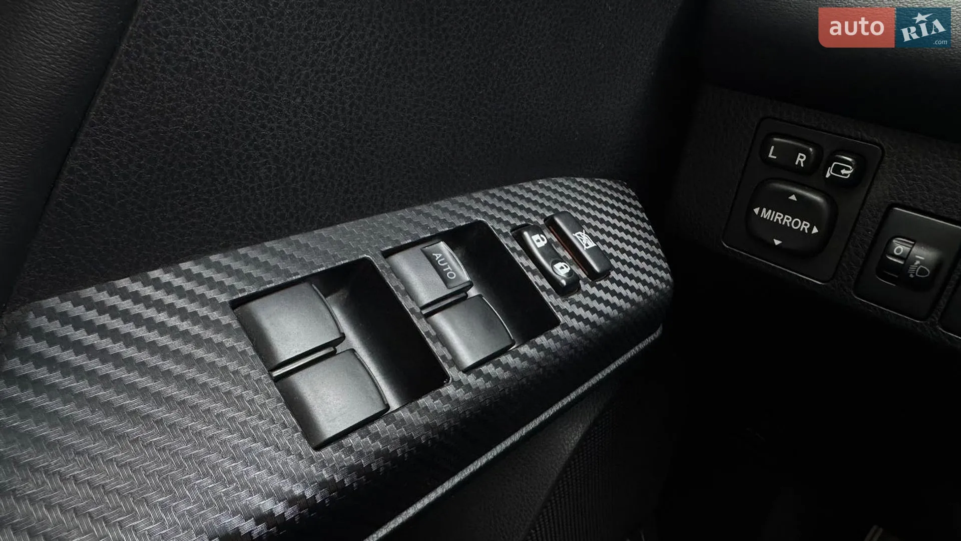 2013 Toyota RAV 4 - мініатюра 17