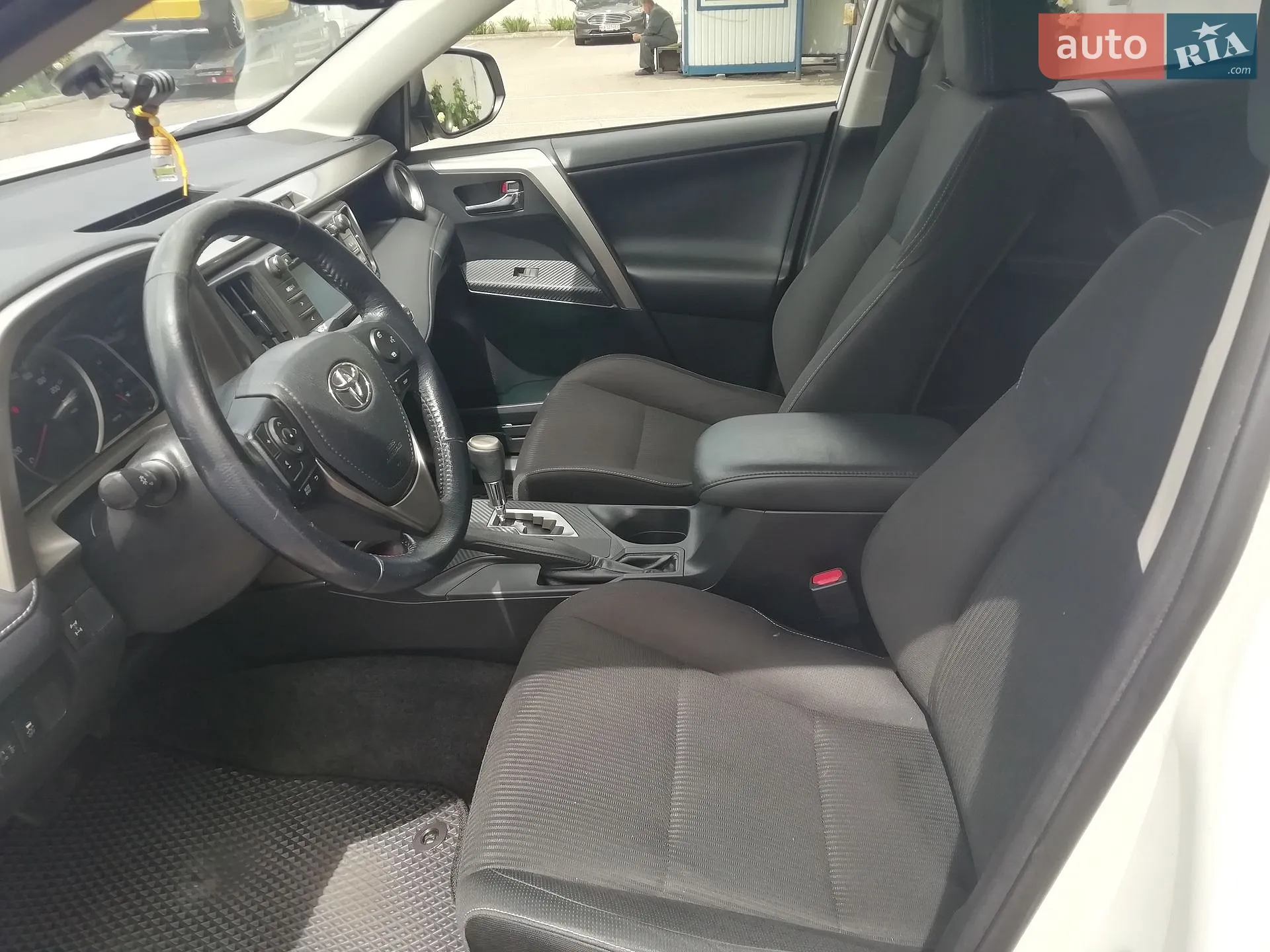 2014 Toyota RAV 4 - мініатюра 9