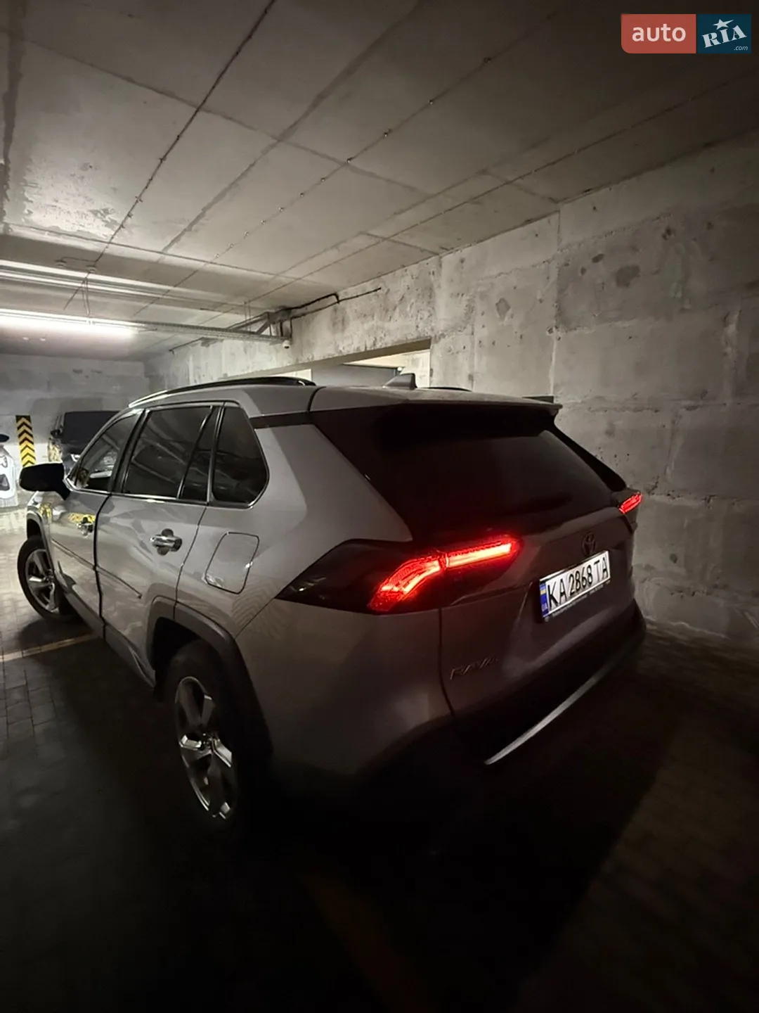 2019 Toyota RAV 4 - мініатюра 13
