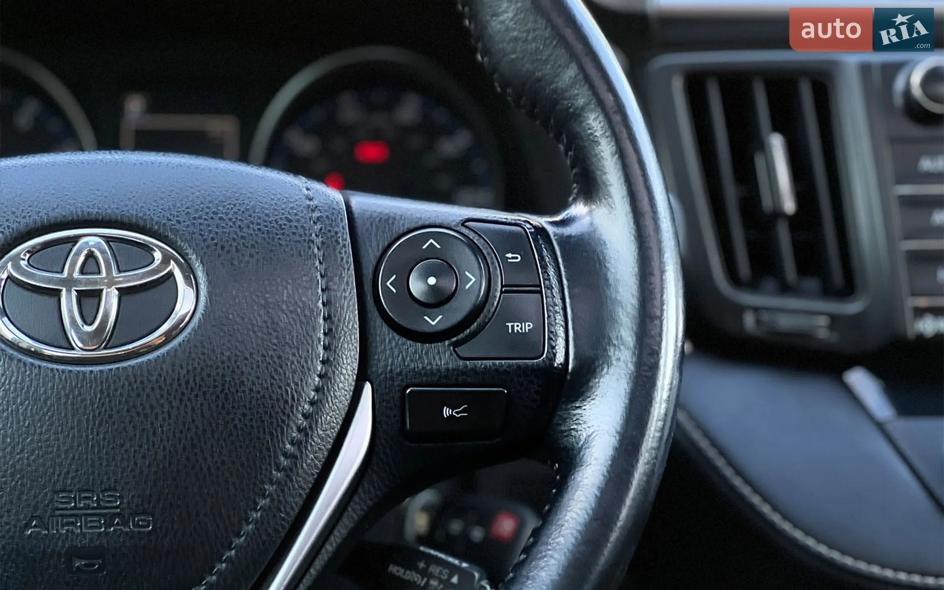 2016 Toyota RAV 4 - мініатюра 16
