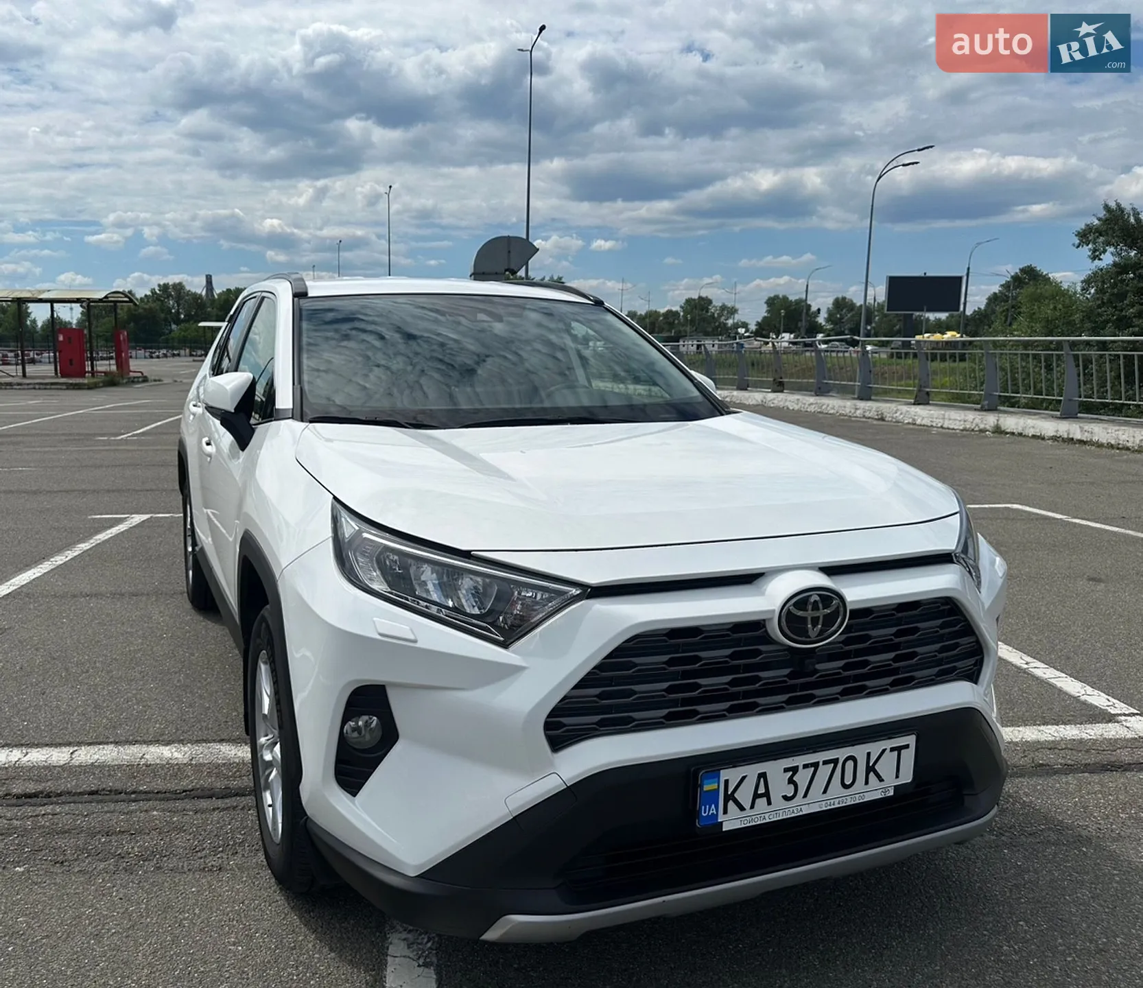 2020 Toyota RAV 4 - мініатюра 31