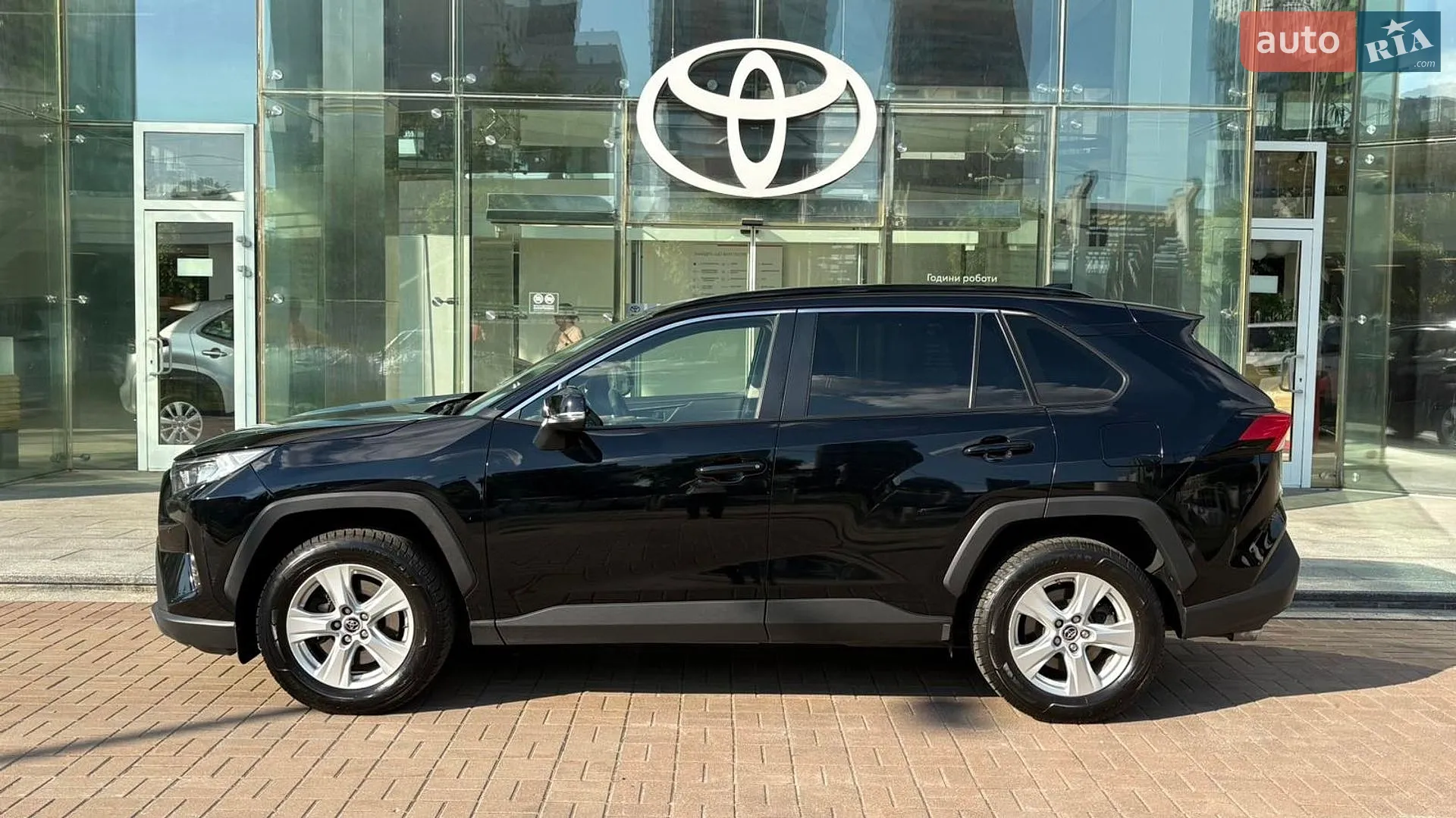 2021 Toyota RAV 4 - мініатюра 3