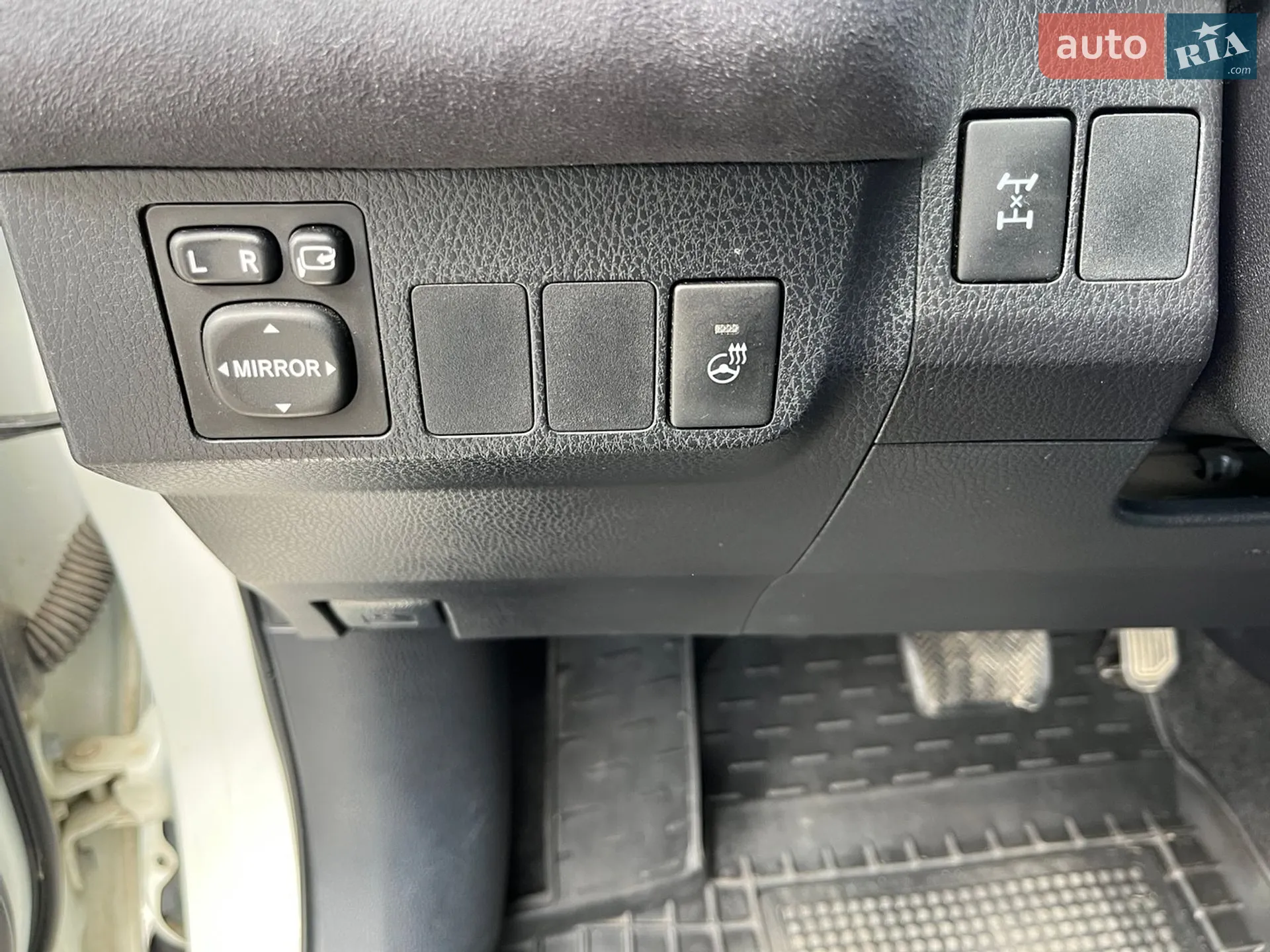 2015 Toyota RAV 4 - мініатюра 12