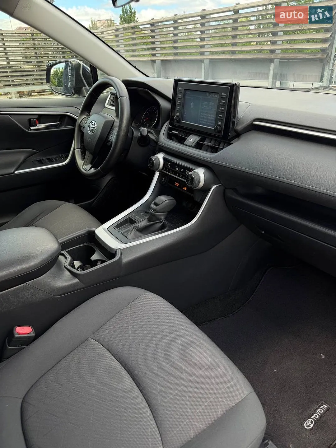 2018 Toyota RAV 4 - мініатюра 8
