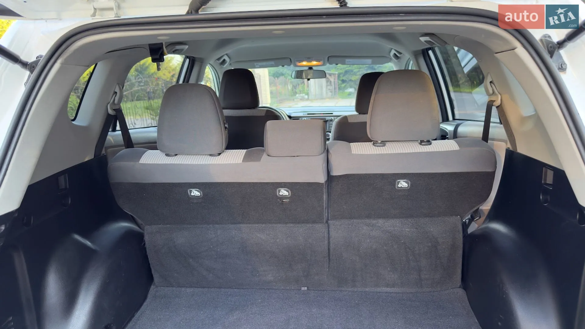 2013 Toyota RAV 4 - мініатюра 25
