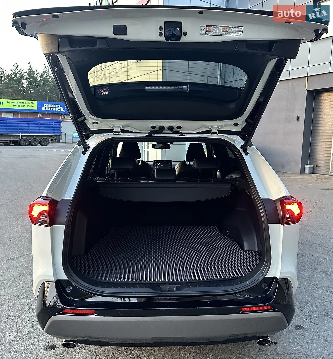 2021 Toyota RAV 4 - мініатюра 12