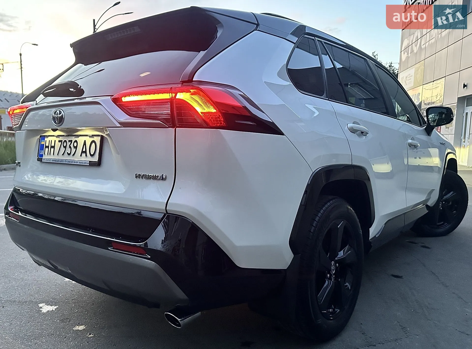2021 Toyota RAV 4 - мініатюра 6