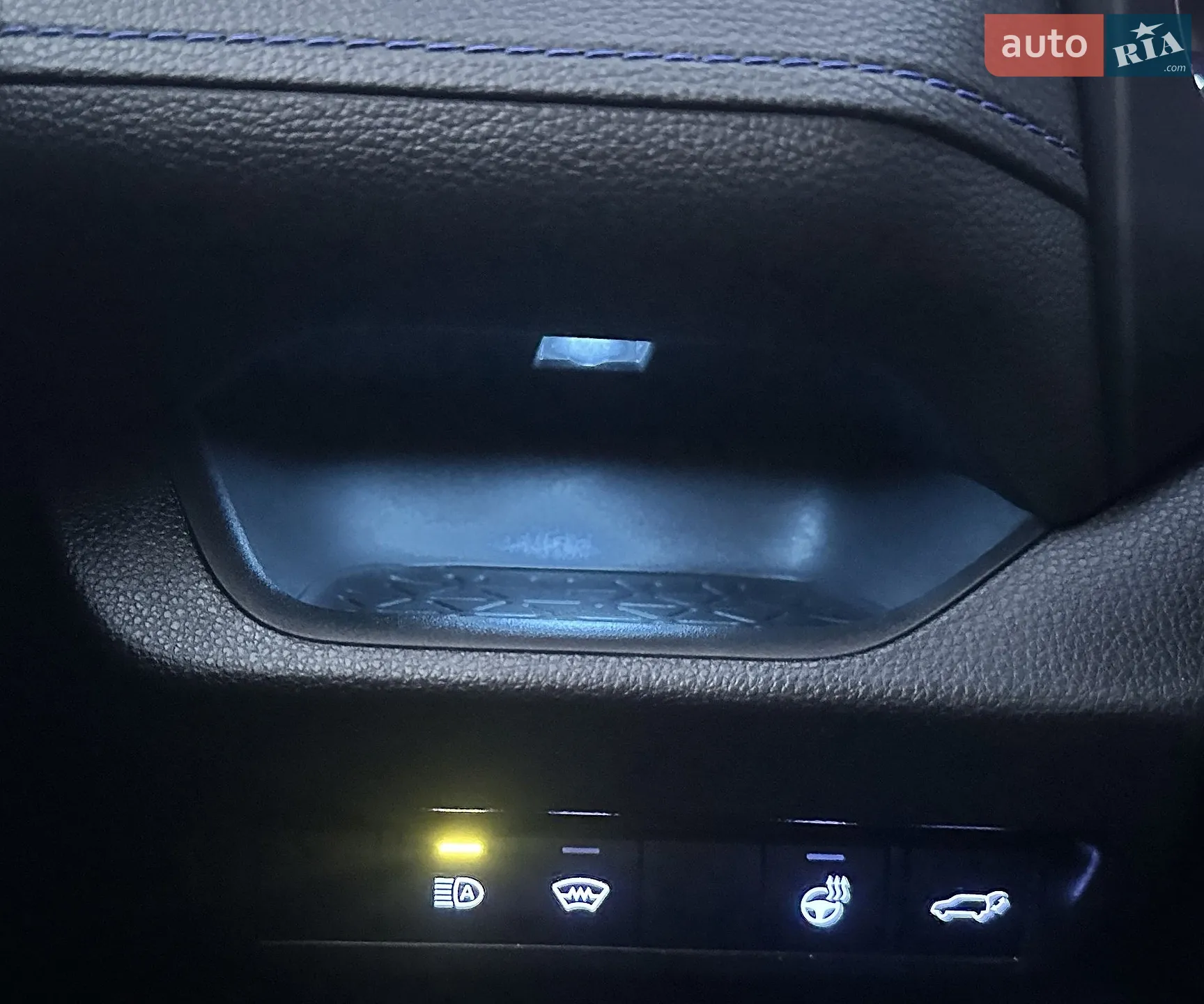 2021 Toyota RAV 4 - мініатюра 27