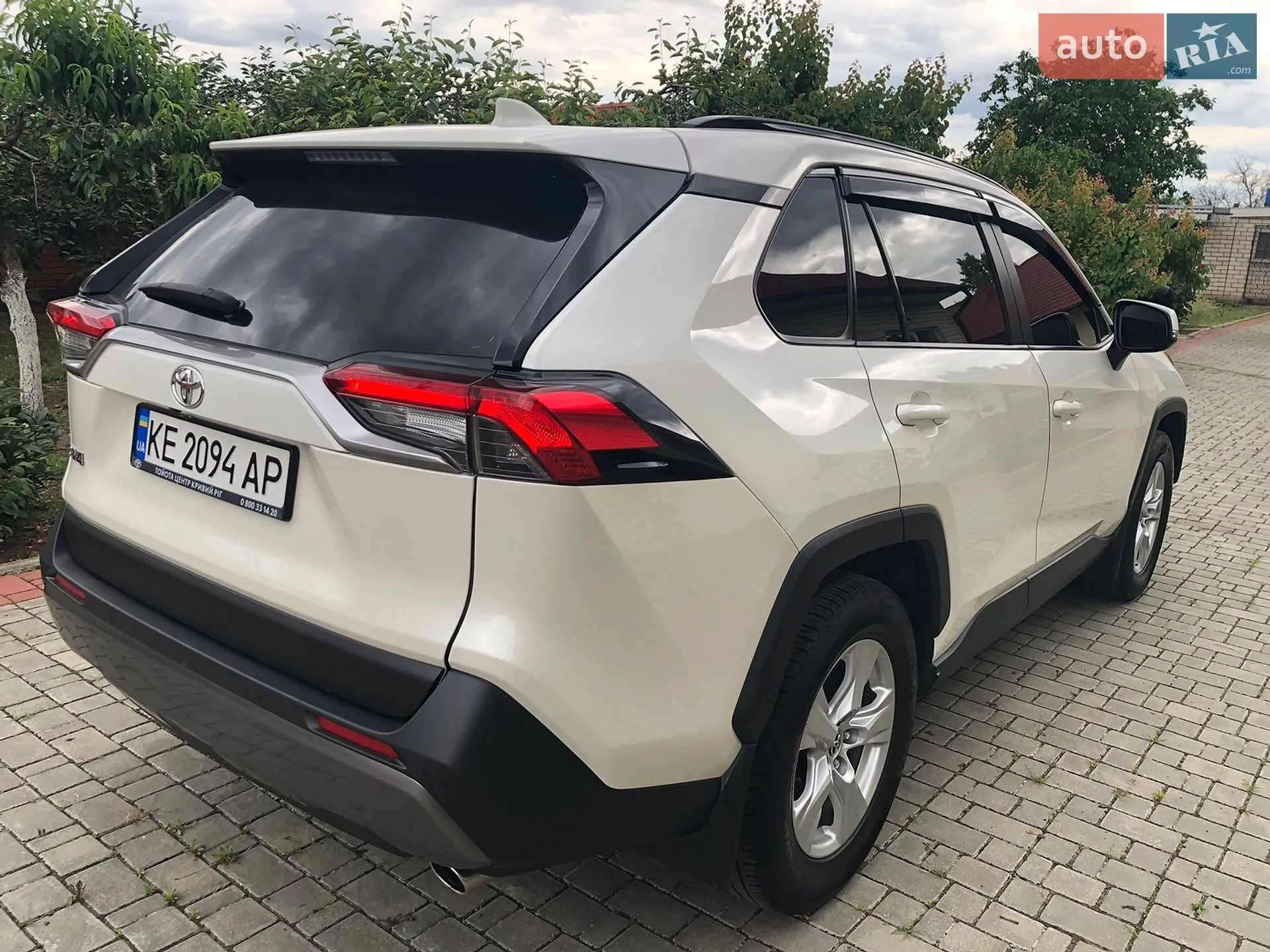 2019 Toyota RAV 4 - мініатюра 5