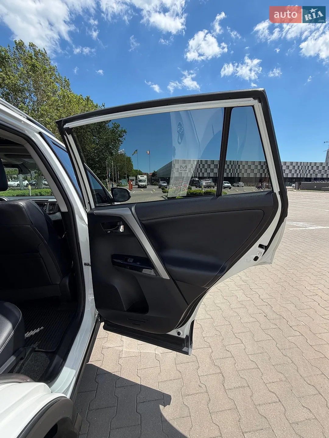 2017 Toyota RAV 4 - мініатюра 32