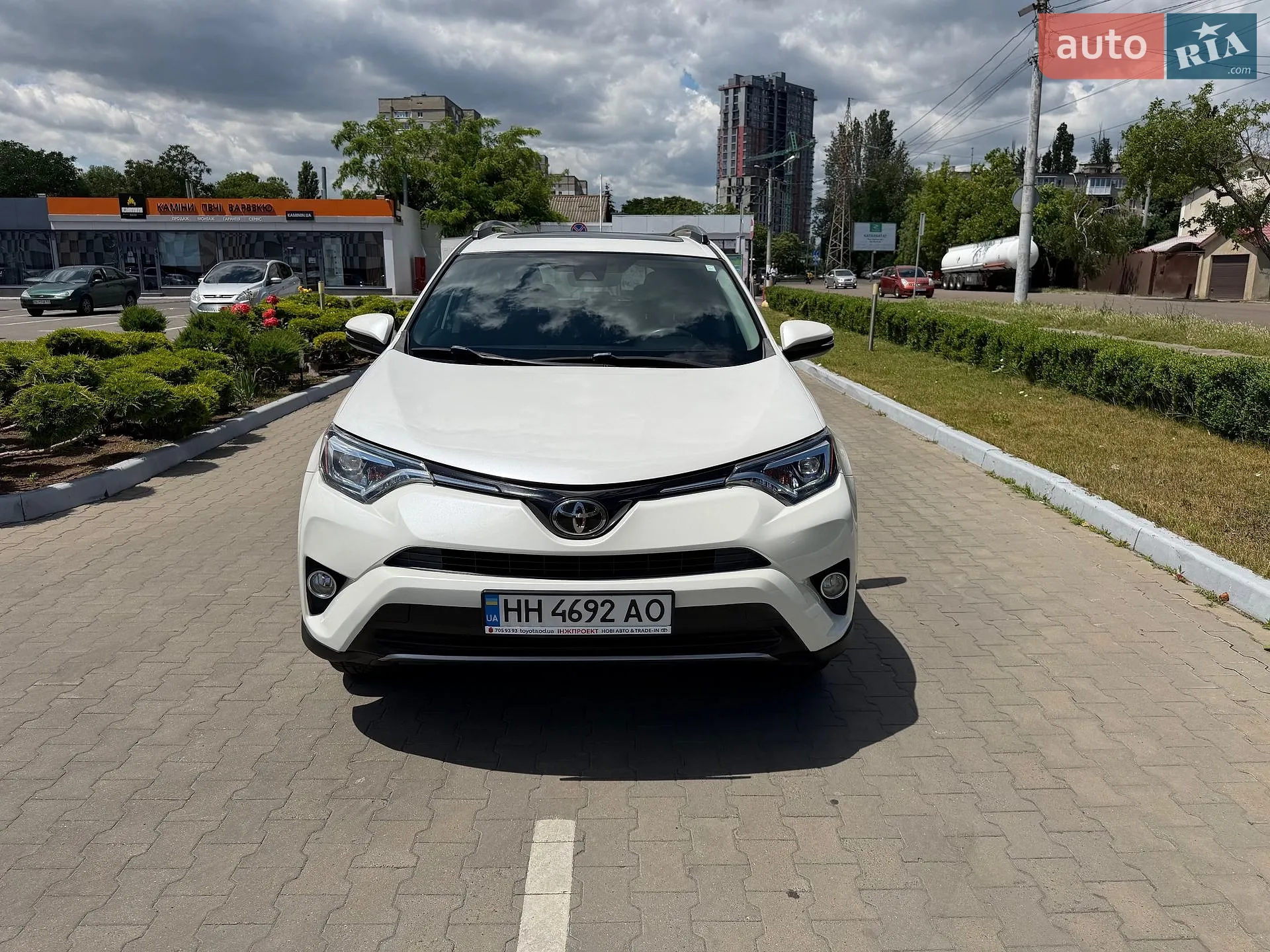 2017 Toyota RAV 4 - мініатюра 2