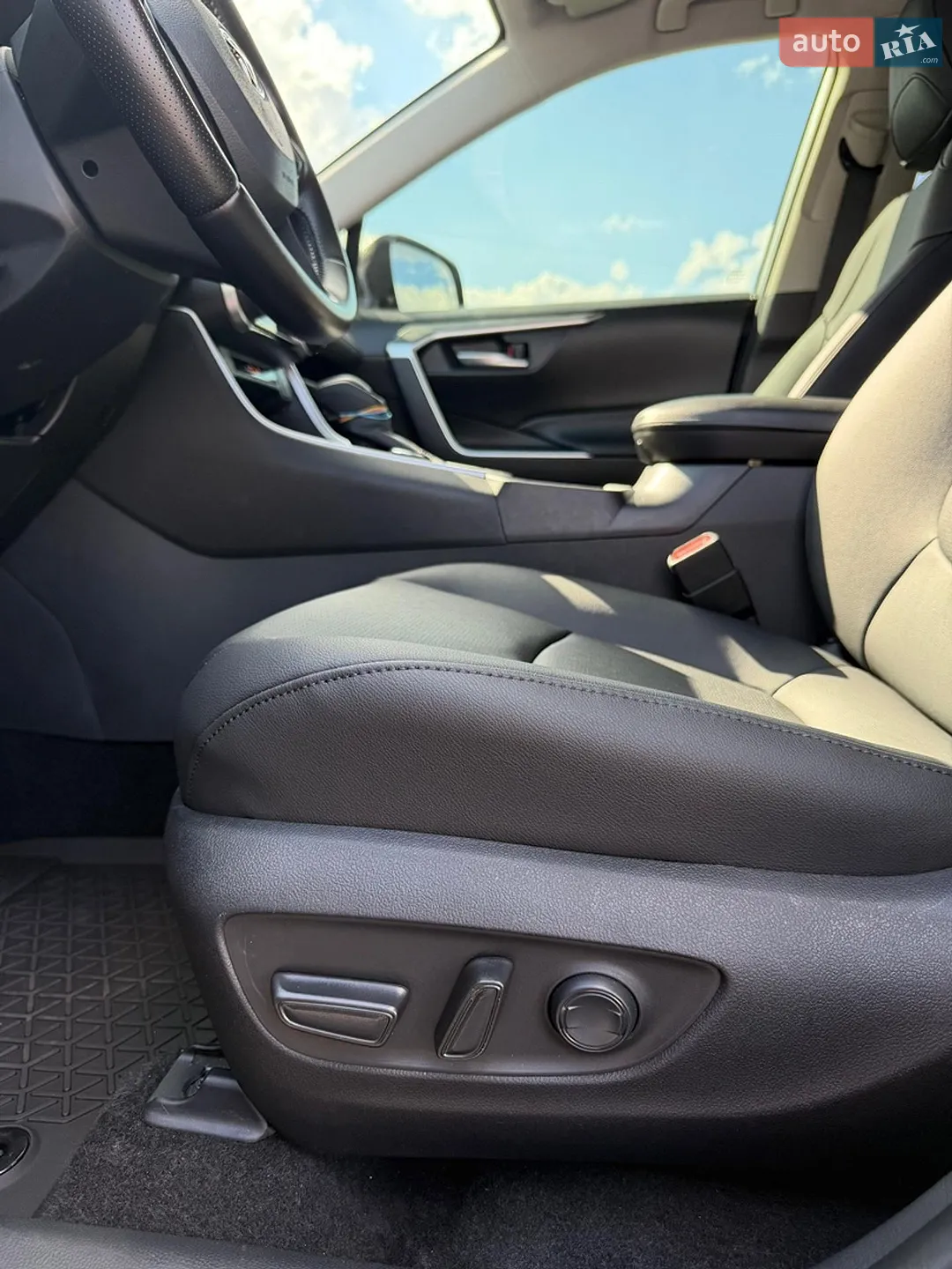 2023 Toyota RAV 4 - мініатюра 20