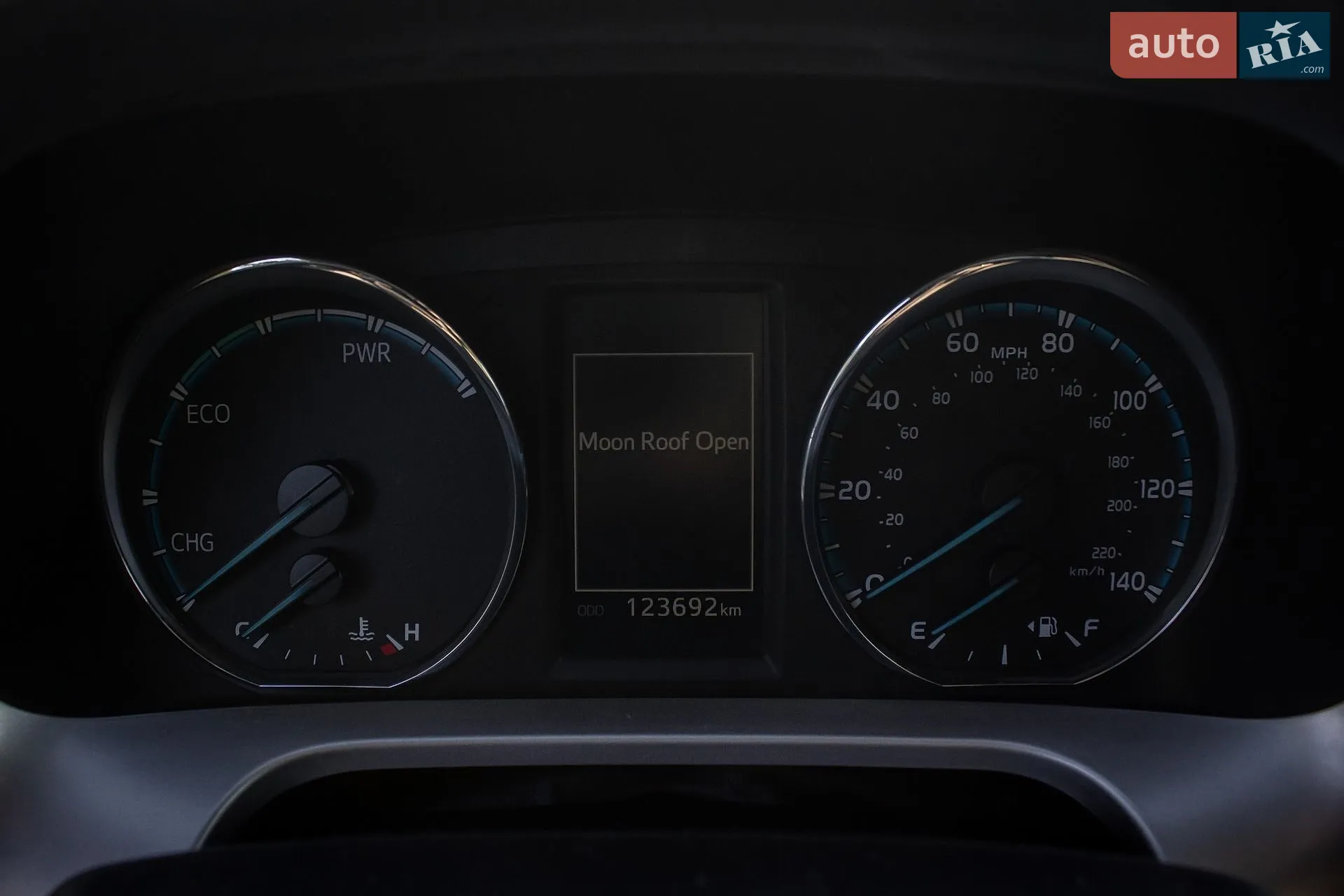 2016 Toyota RAV 4 - мініатюра 16