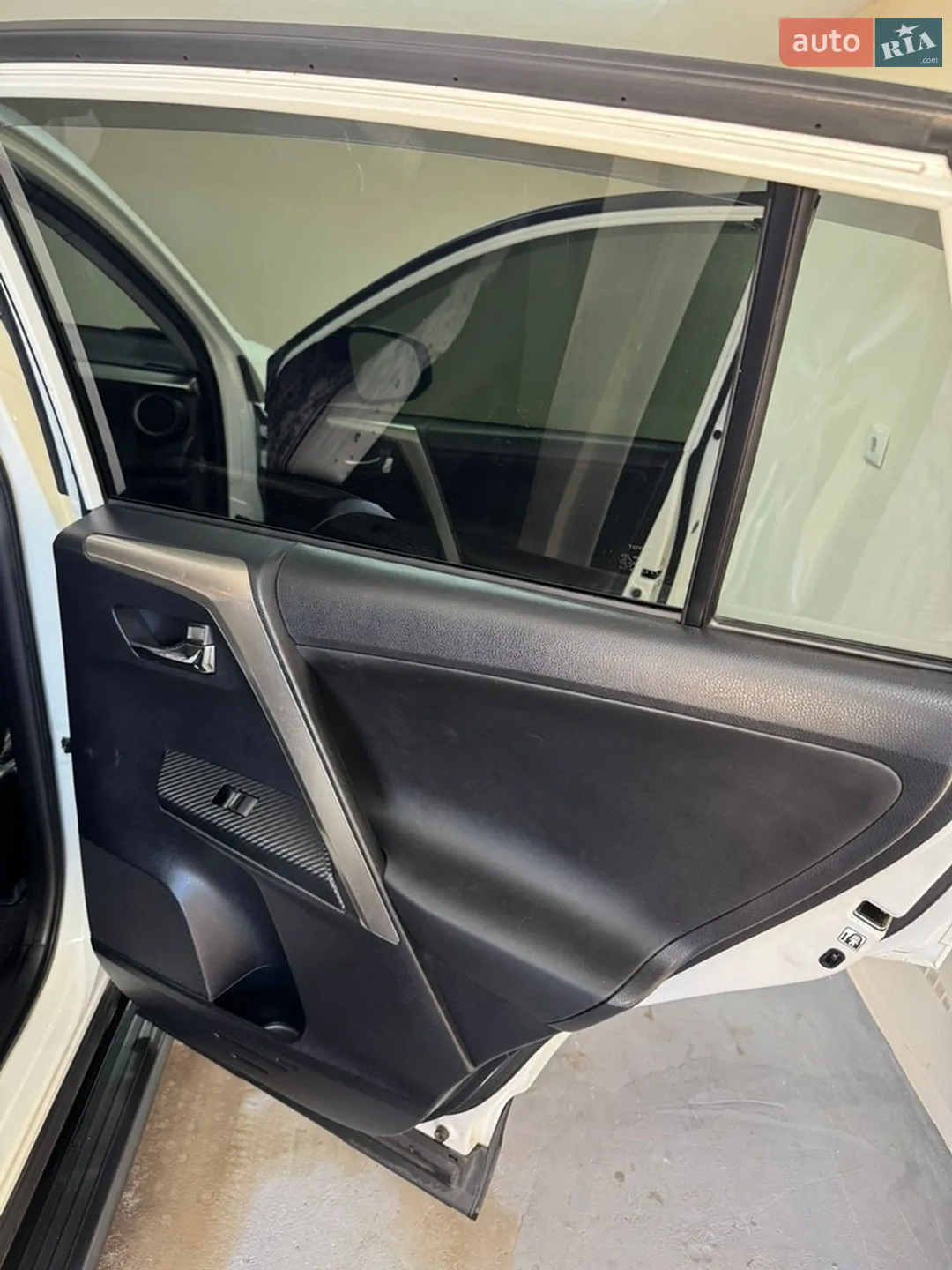 2013 Toyota RAV 4 - мініатюра 10