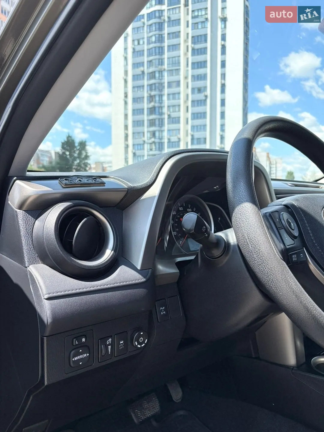 2015 Toyota RAV 4 - мініатюра 23