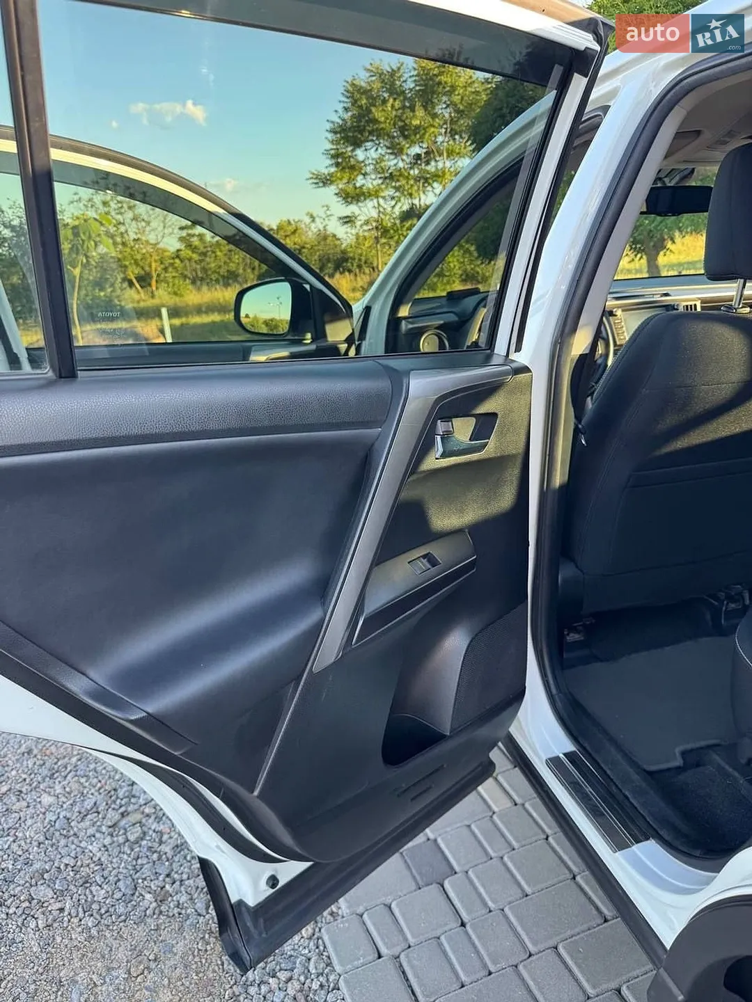 2016 Toyota RAV 4 - мініатюра 28