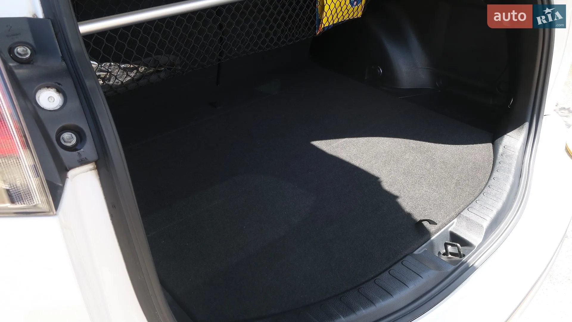 2016 Toyota RAV 4 - мініатюра 13