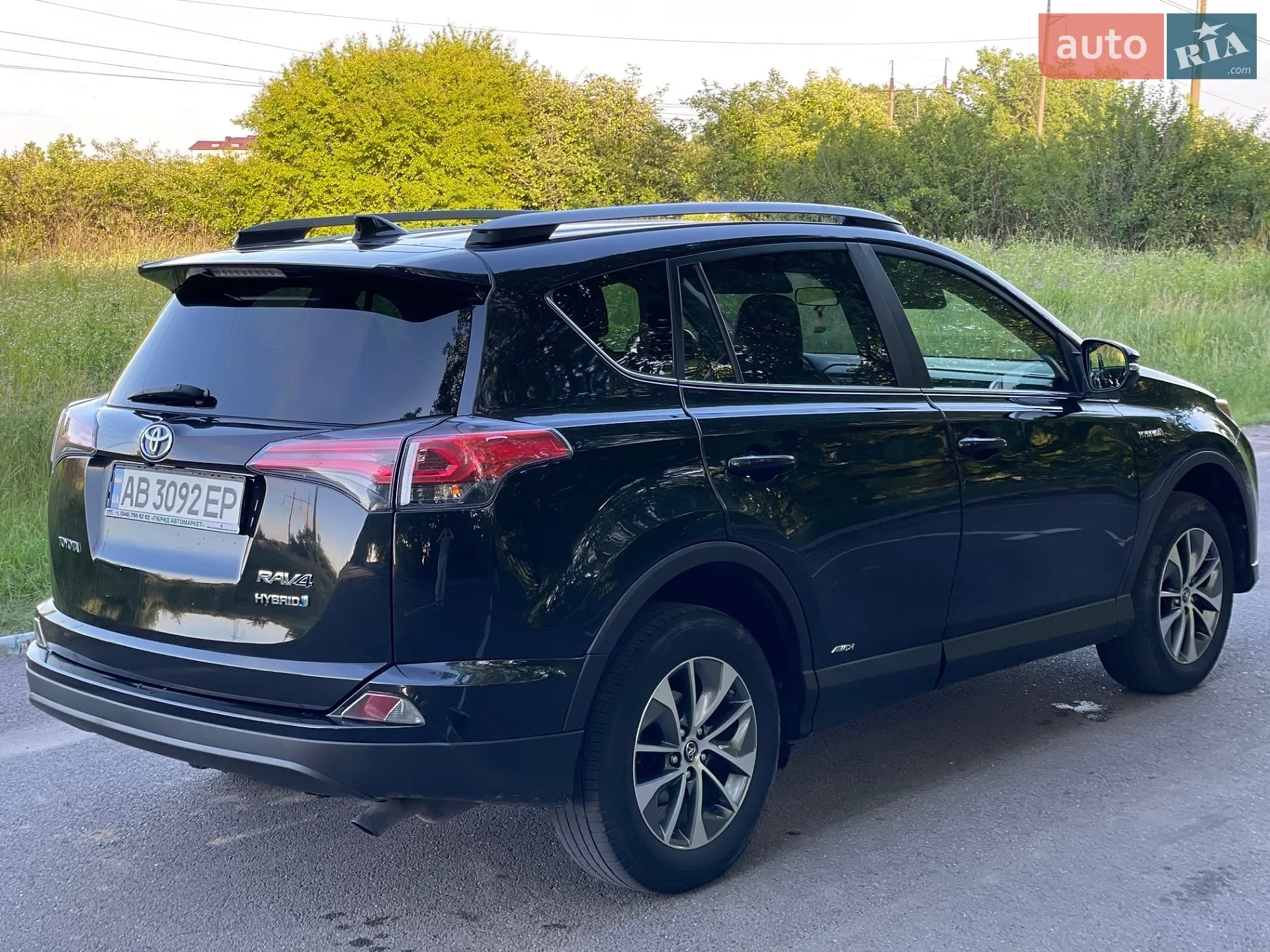 2018 Toyota RAV 4 - мініатюра 11