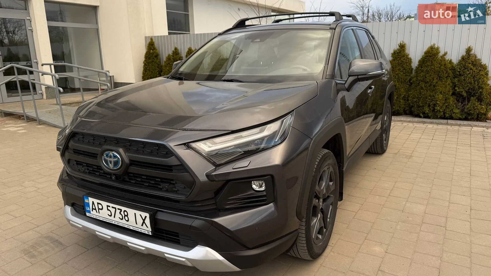 2022 Toyota RAV 4 - мініатюра 8