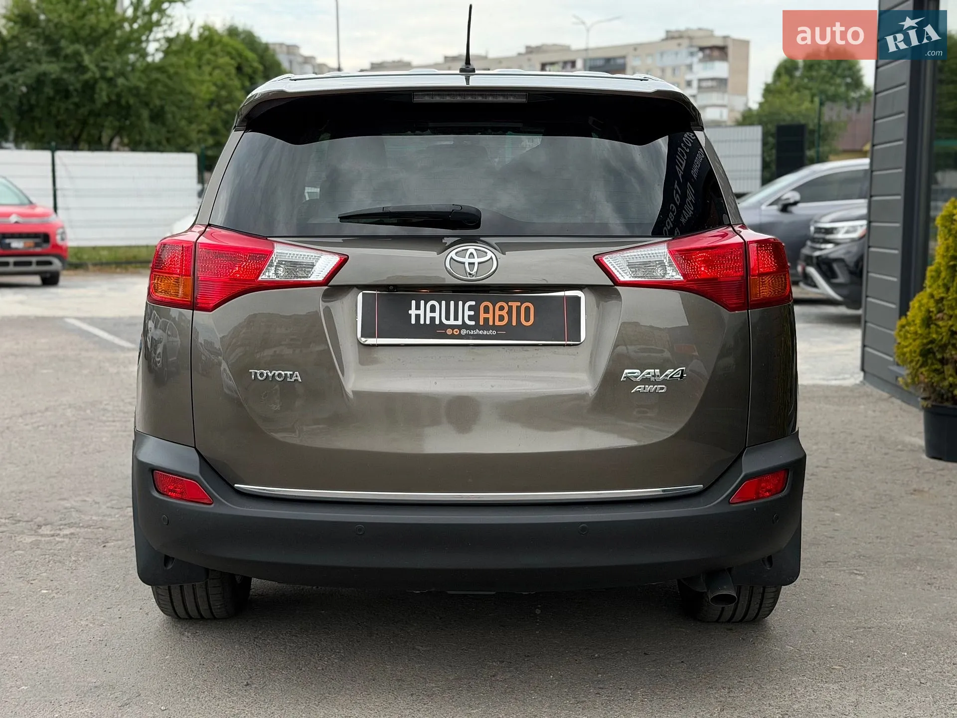 2013 Toyota RAV 4 - мініатюра 16
