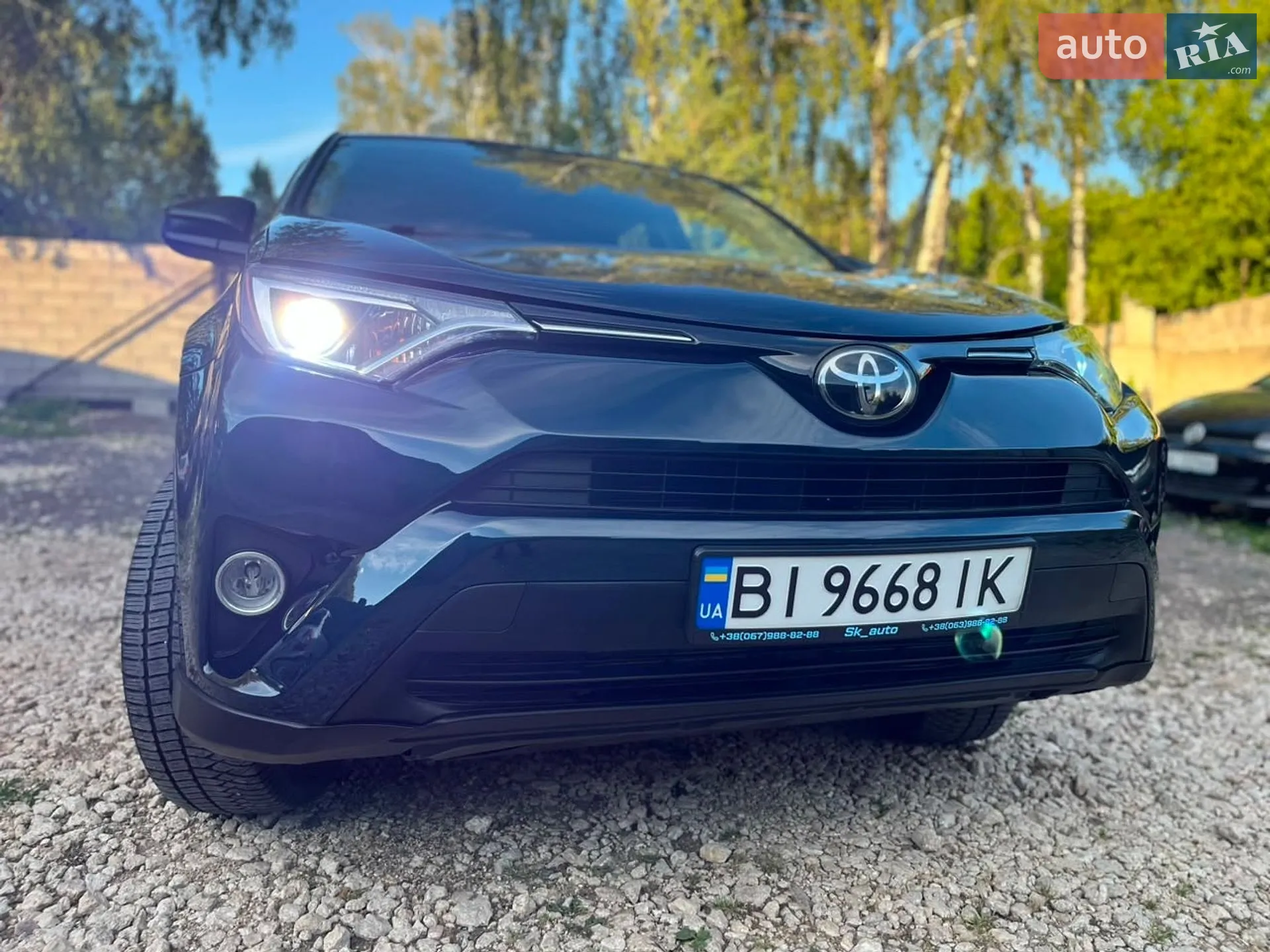2018 Toyota RAV 4 - мініатюра 9
