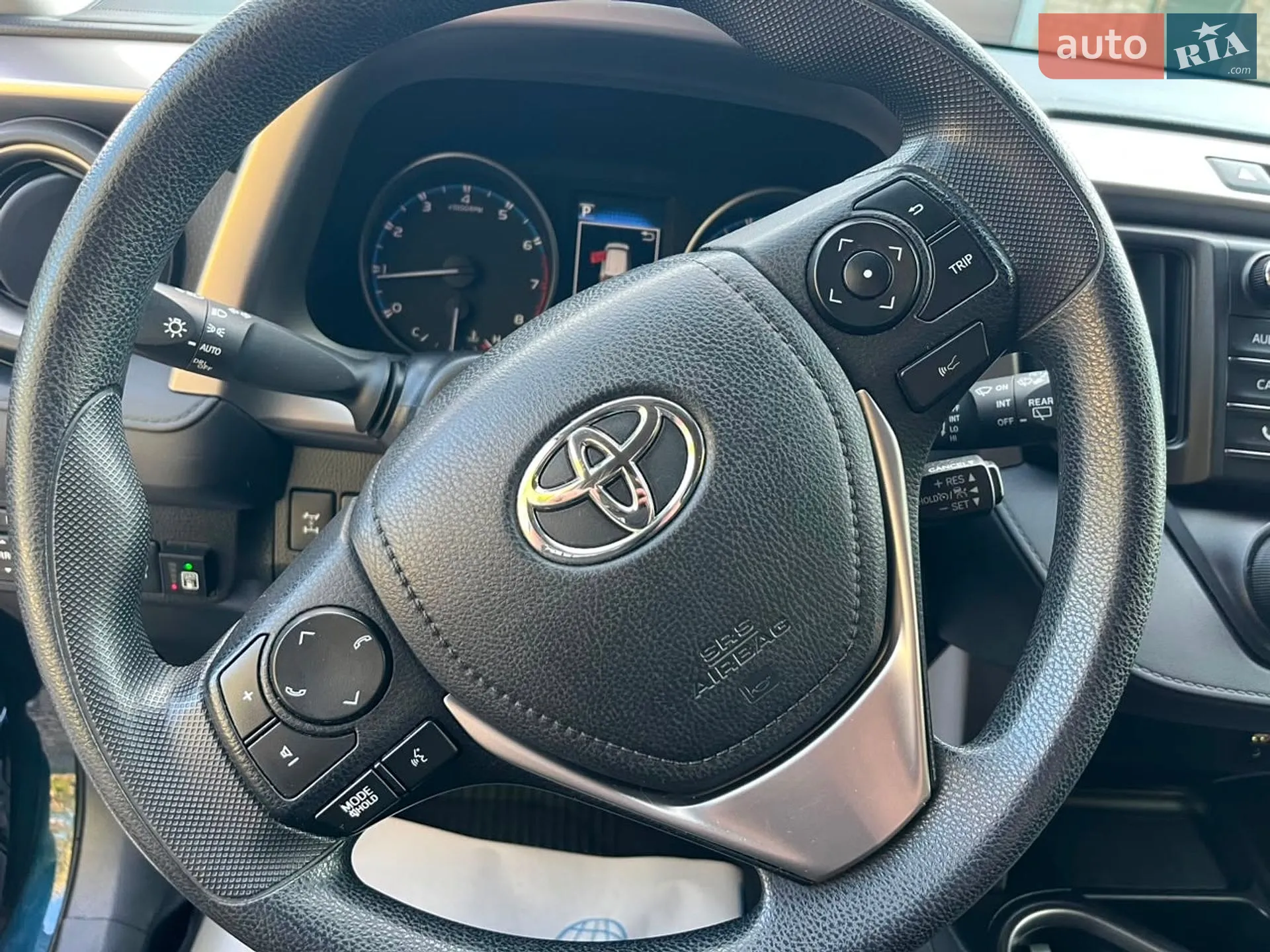 2018 Toyota RAV 4 - мініатюра 15